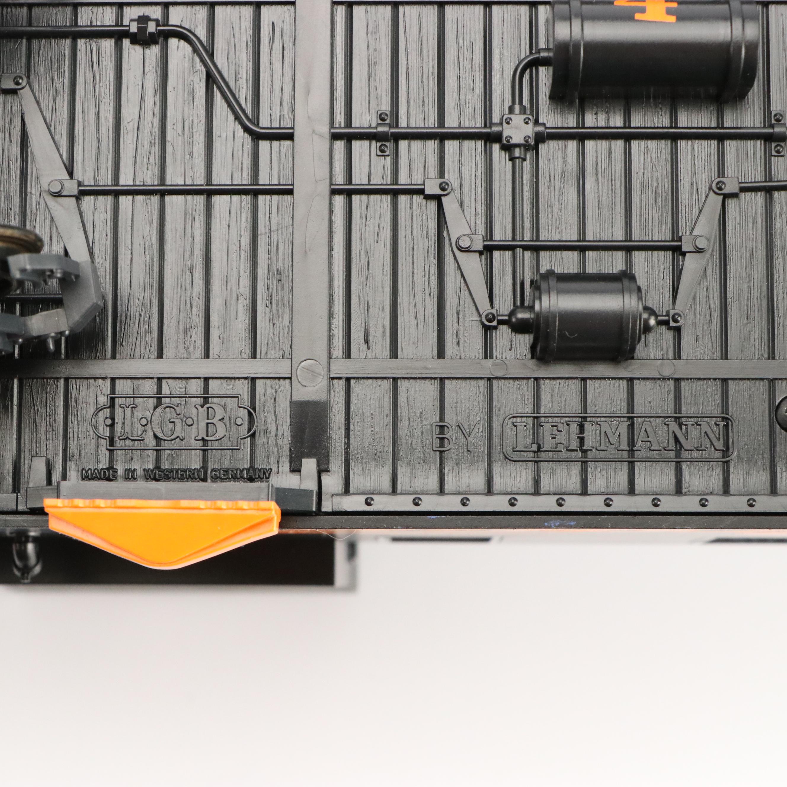 USA Trains and Lehmann-Gross-Bahn "Rio Grande" Model Train Cars