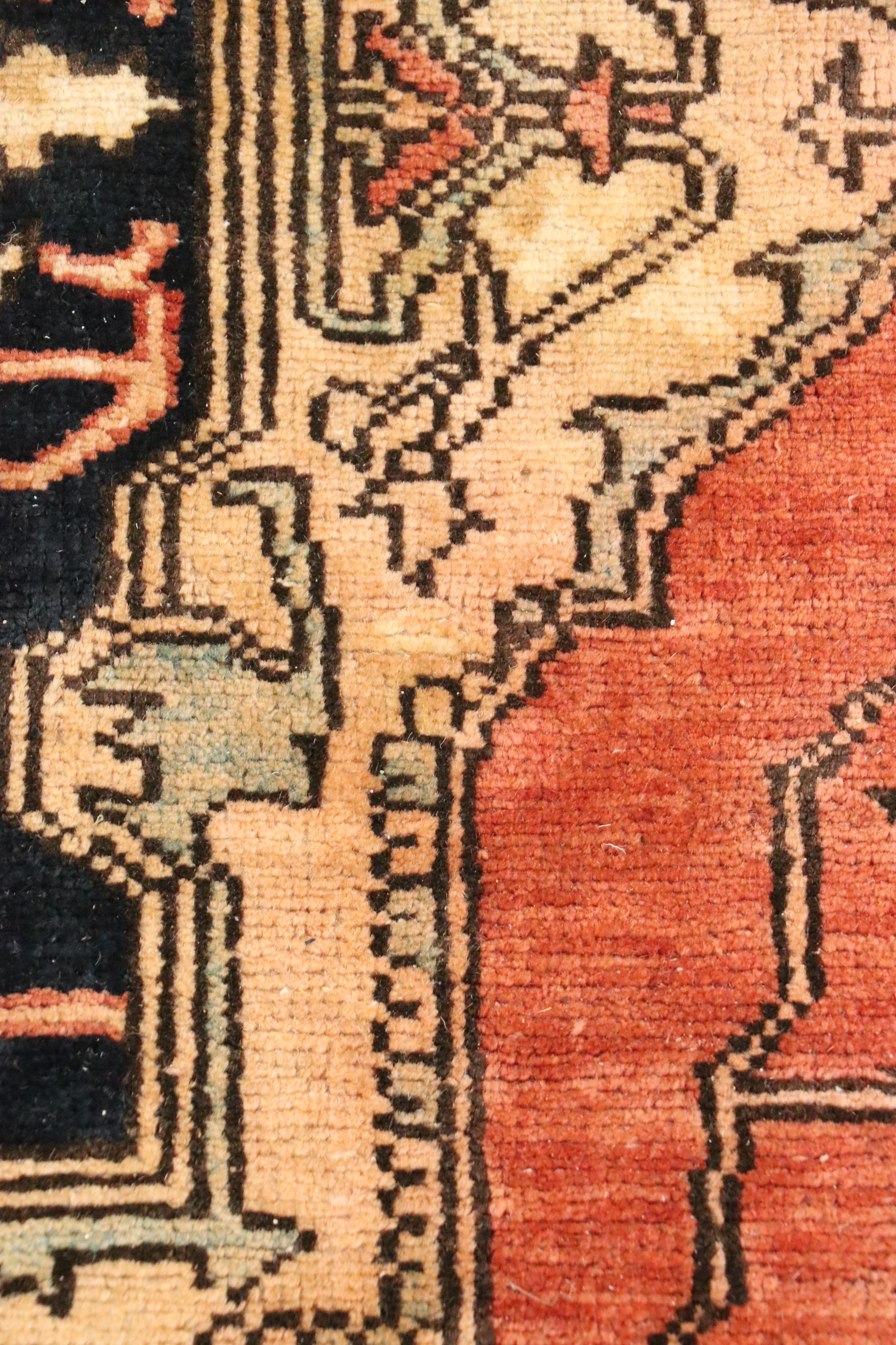 6' x 8'11 Hand-Knotted Persian Heriz Area Rug