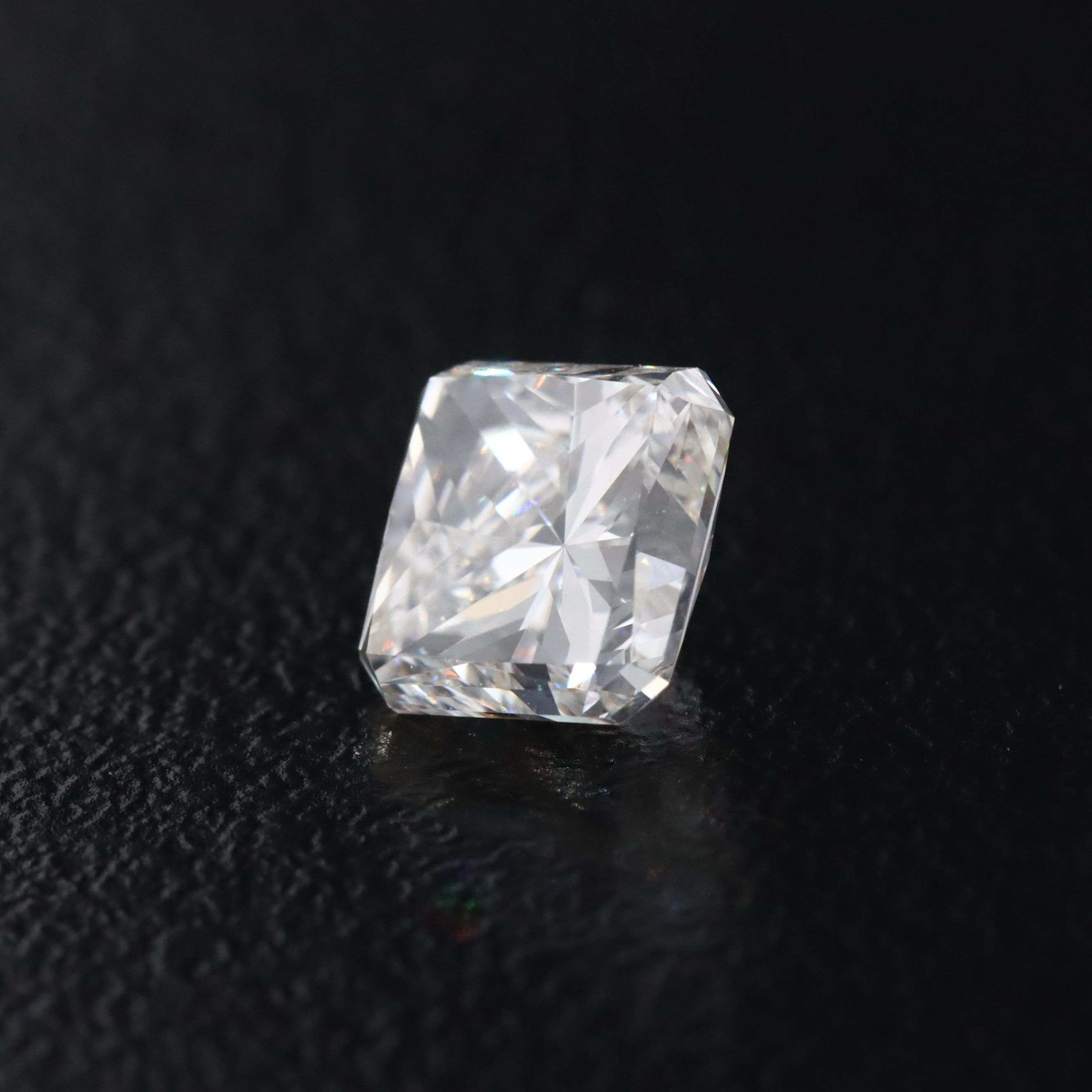 Loose 1.00 CT Diamond with Online GIA Report