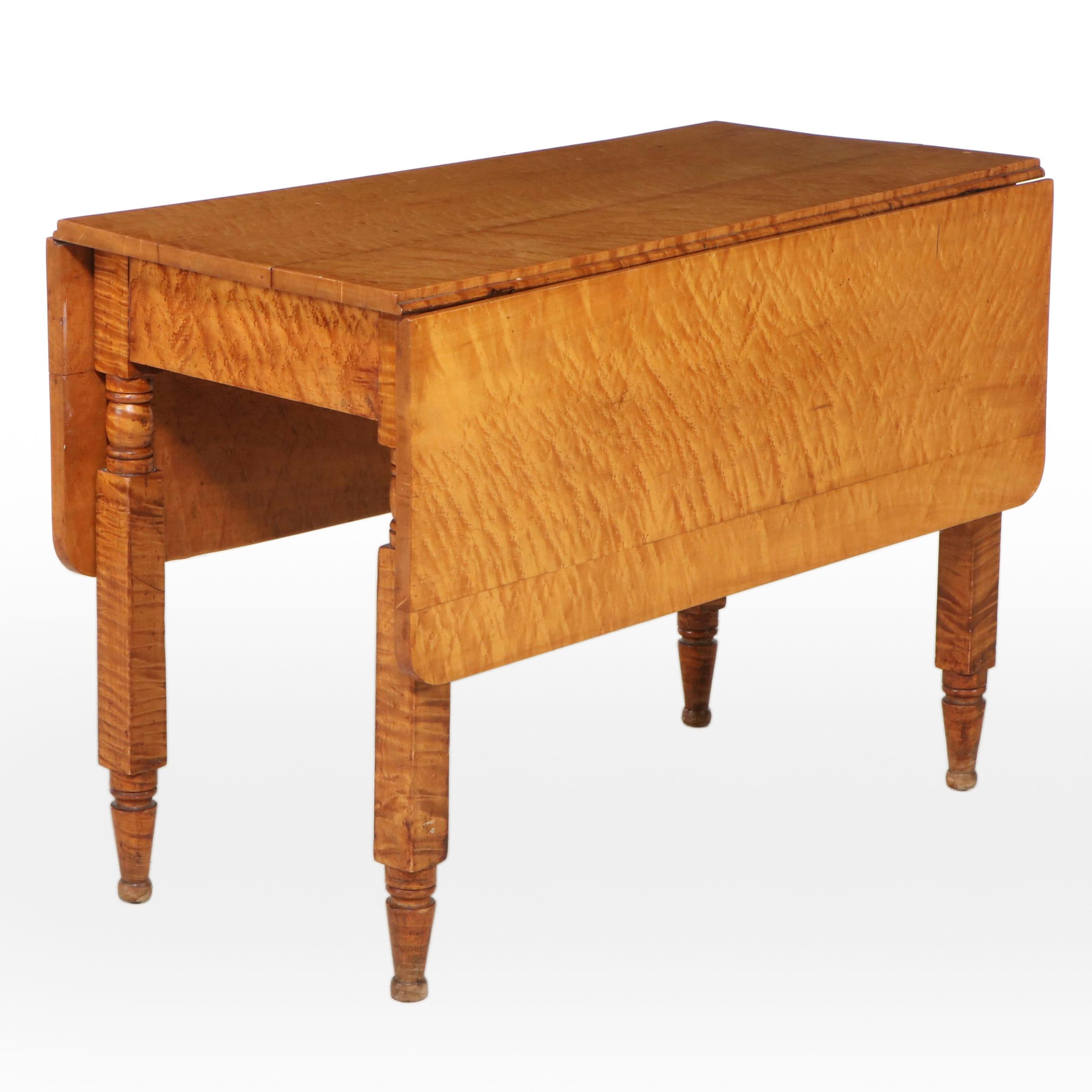 American Tiger Maple Drop-Leaf Dining Table, 19th Century