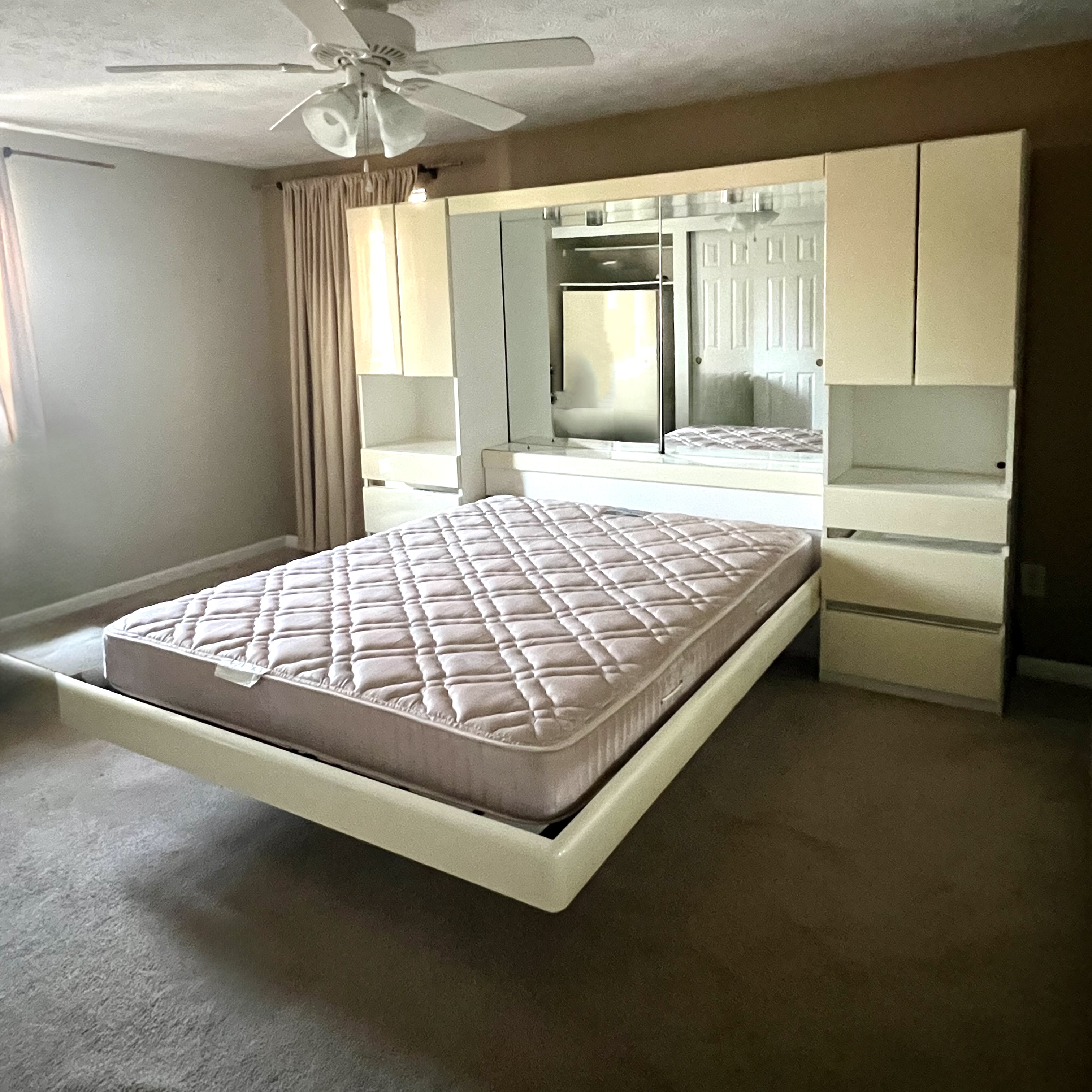 Millennium Queen Size Gloss Laminate Platform Bed Ensemble with Bookcases