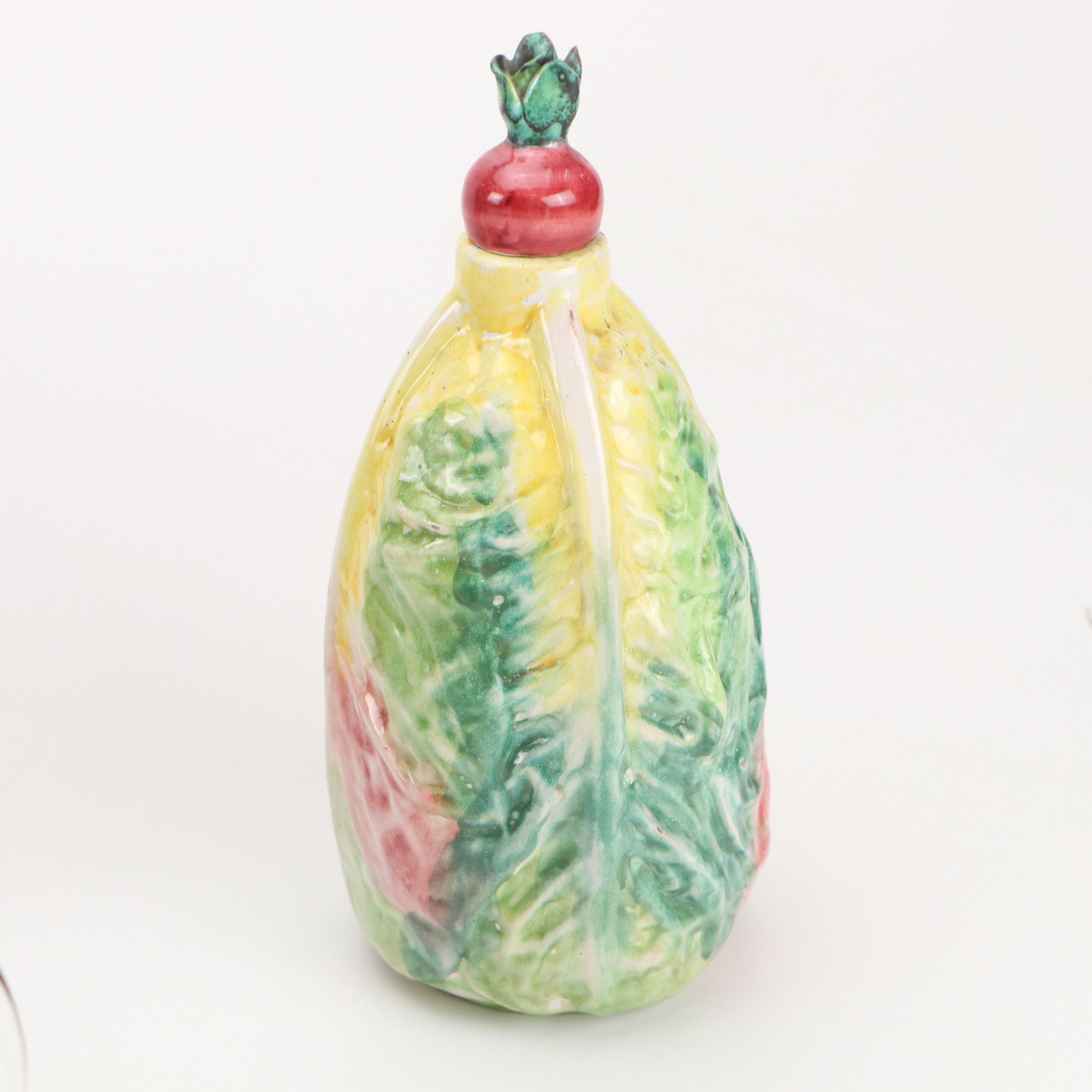 George Jones & Sons "Ivy Bower" Chamber Pot with Other Table Accessories