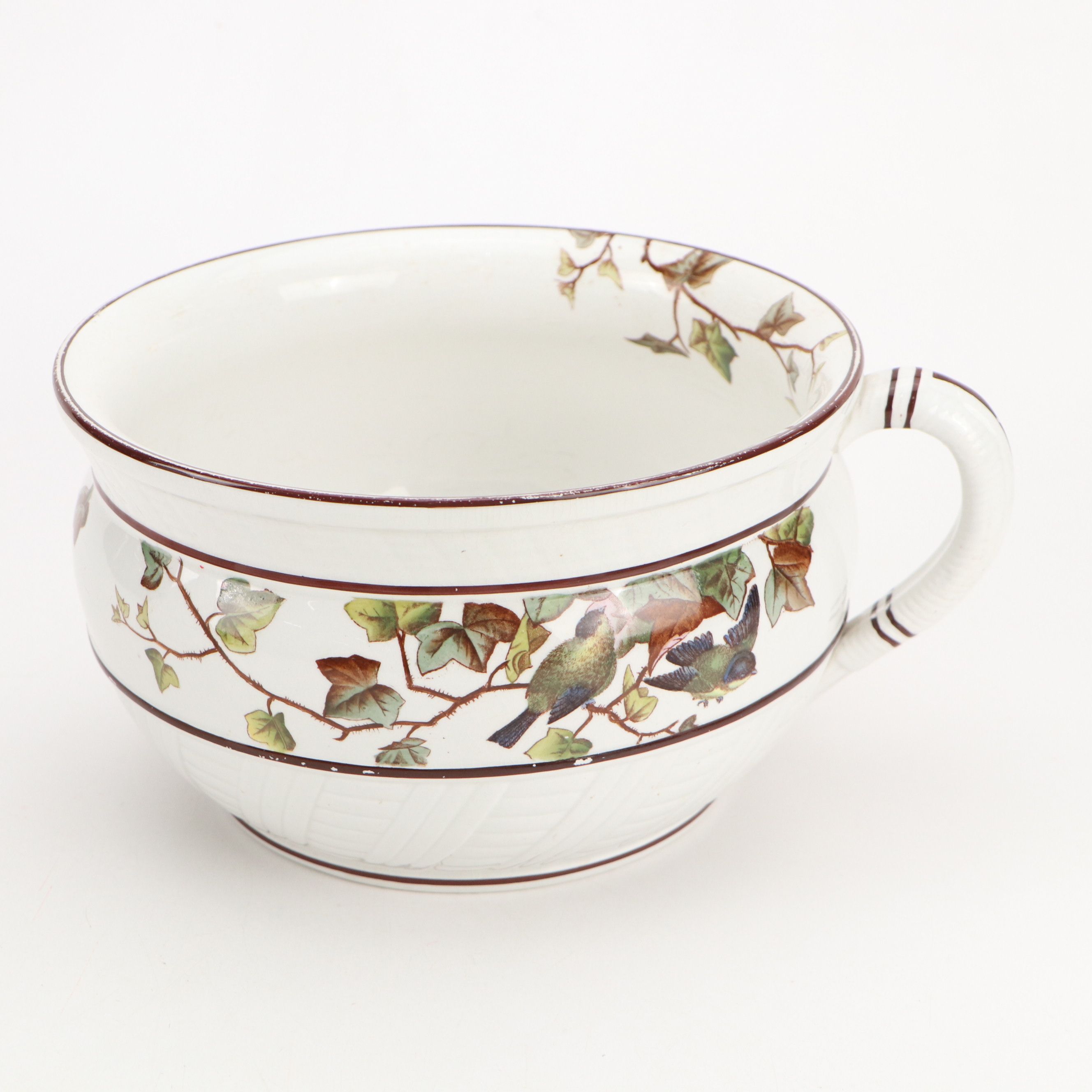 George Jones & Sons "Ivy Bower" Chamber Pot with Other Table Accessories