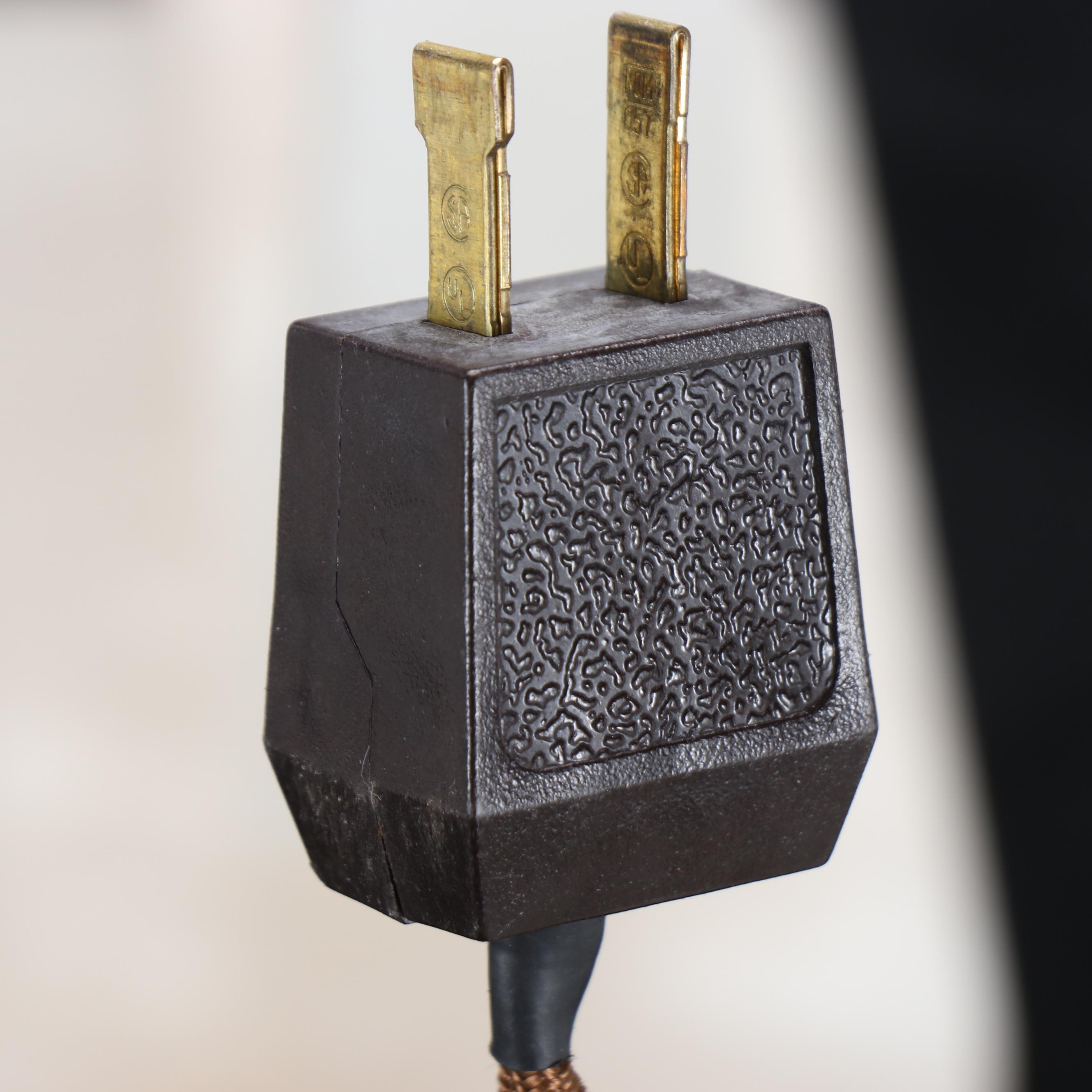 Willams-Sonoma "Madison" Alabaster Table Lamp