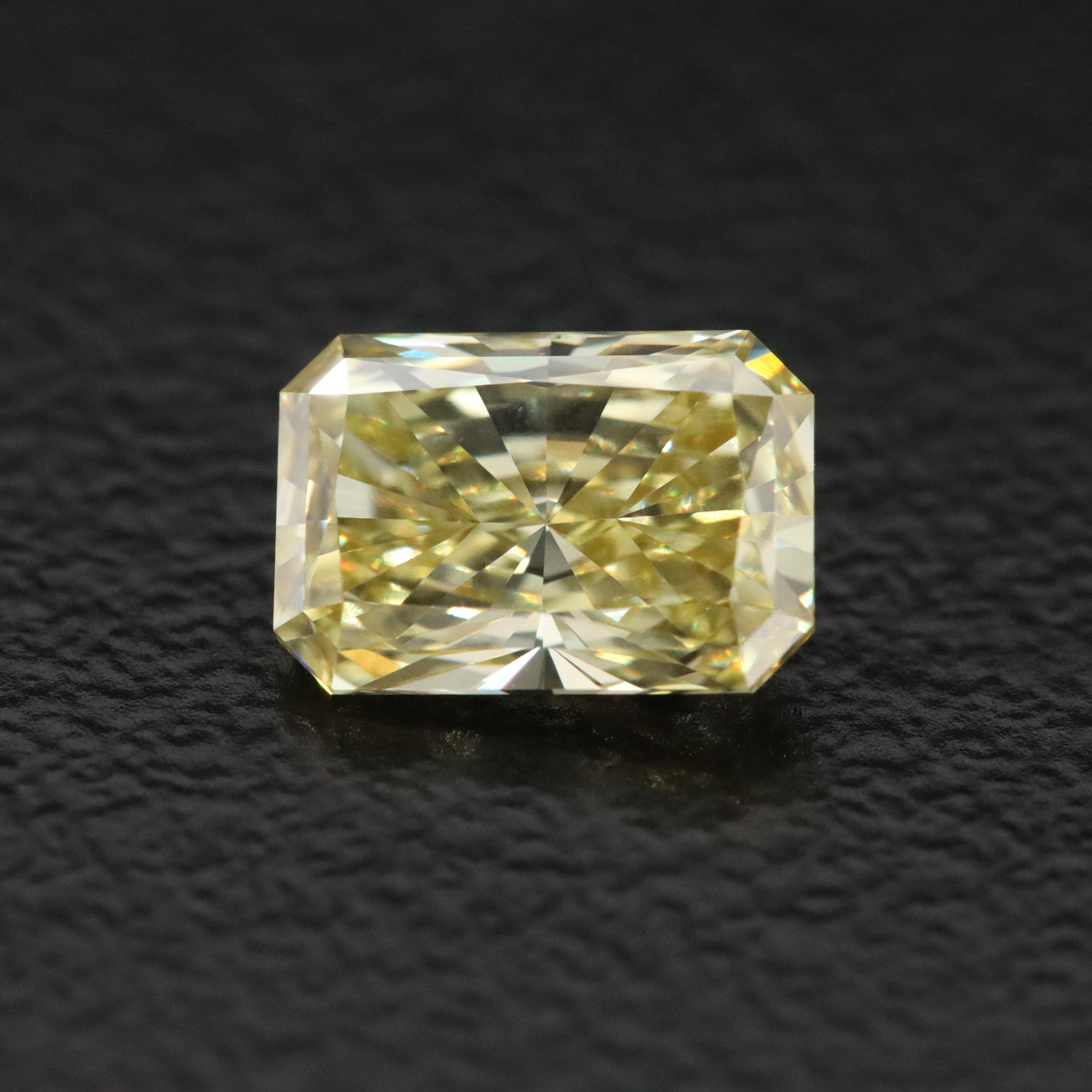Loose 1.00 CT Lab Grown Fancy Yellow Diamond with IGI Report