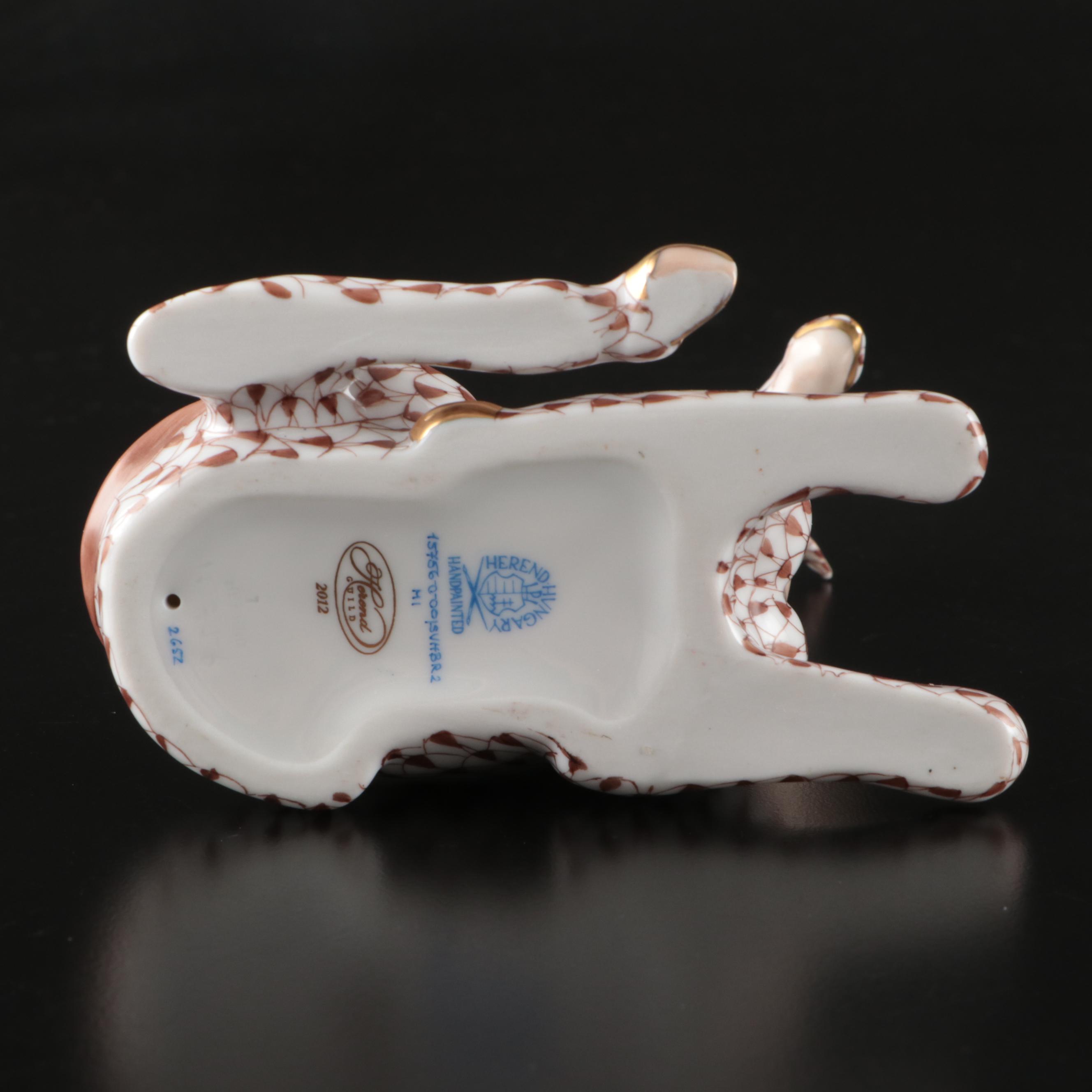 Herend Chocolate Fishnet with Gold "Giraffe" Porcelain Figurine, 2012