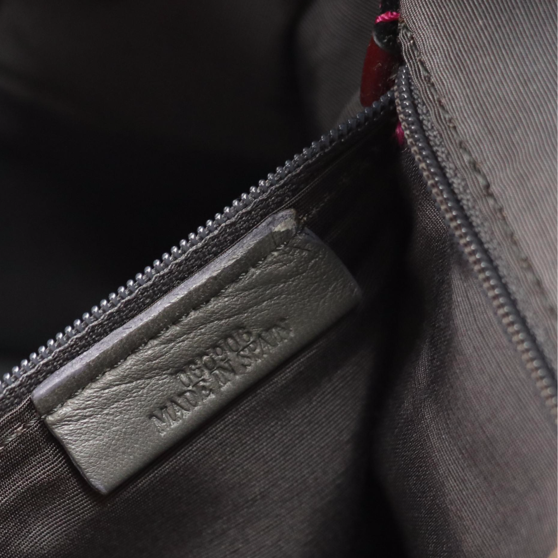 Loewe Amazona 28 Handbag in Plum Purple Patent Leather