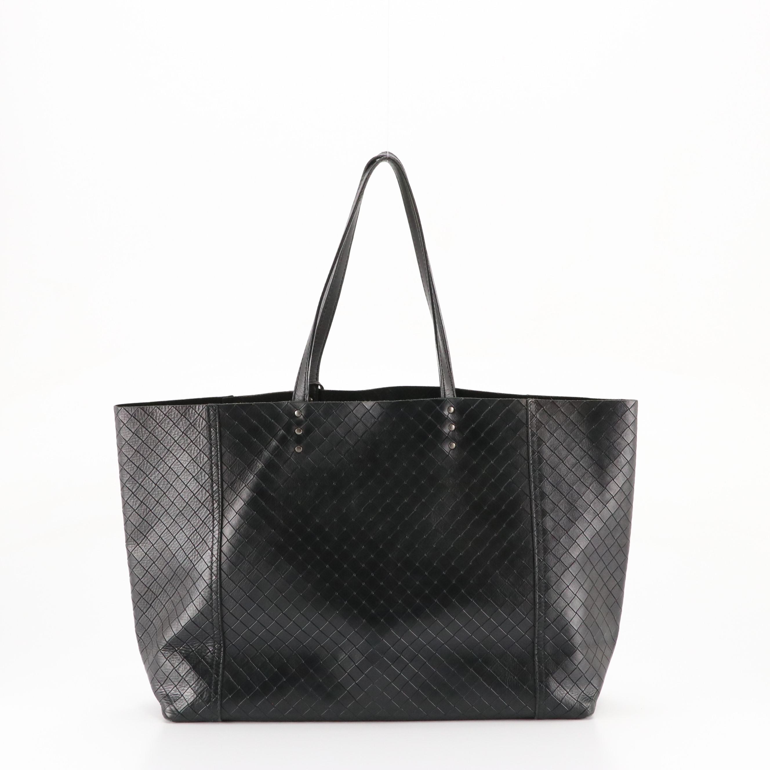 Bottega Veneta Mirage Tote in Black Intrecciato Calfskin Leather