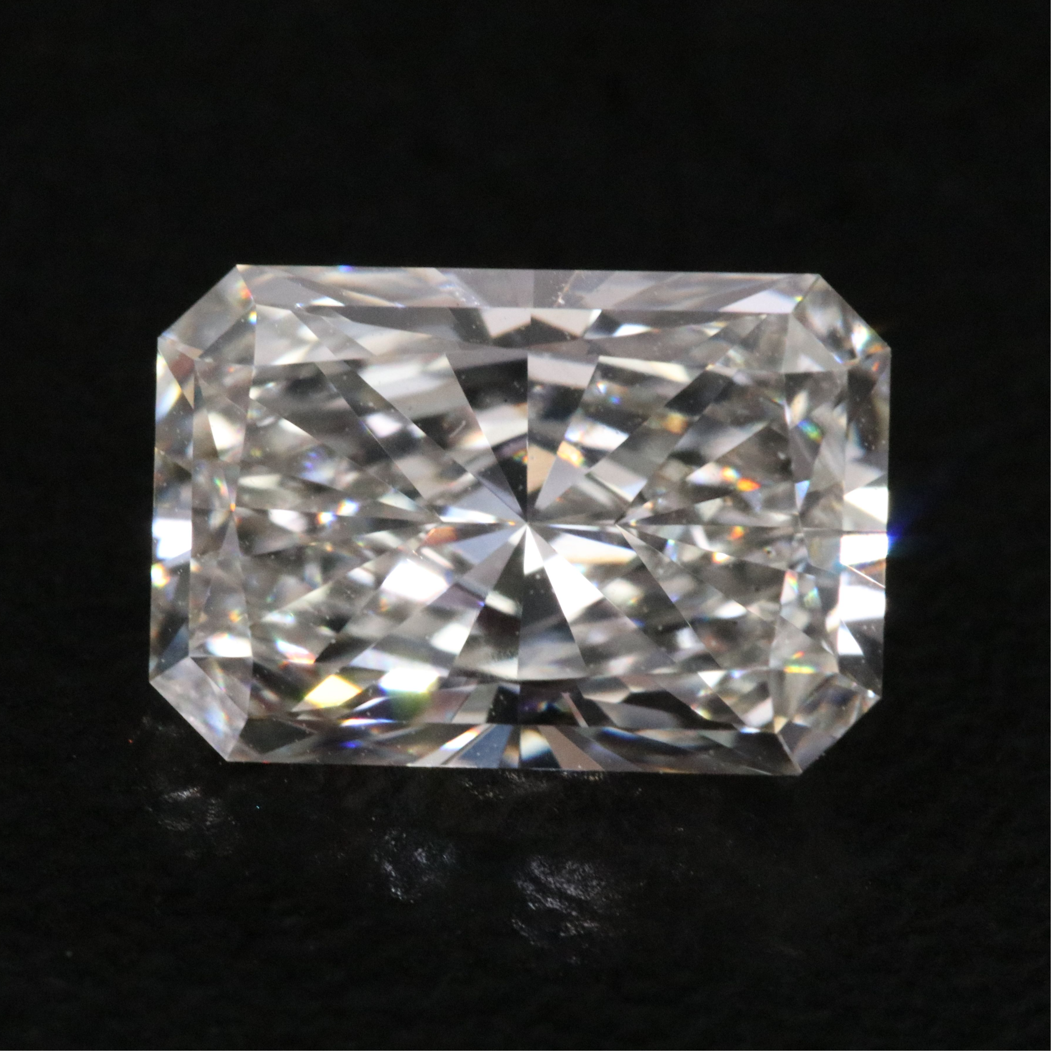 Loose 1.88 CT Lab Grown Diamond with IGI Report