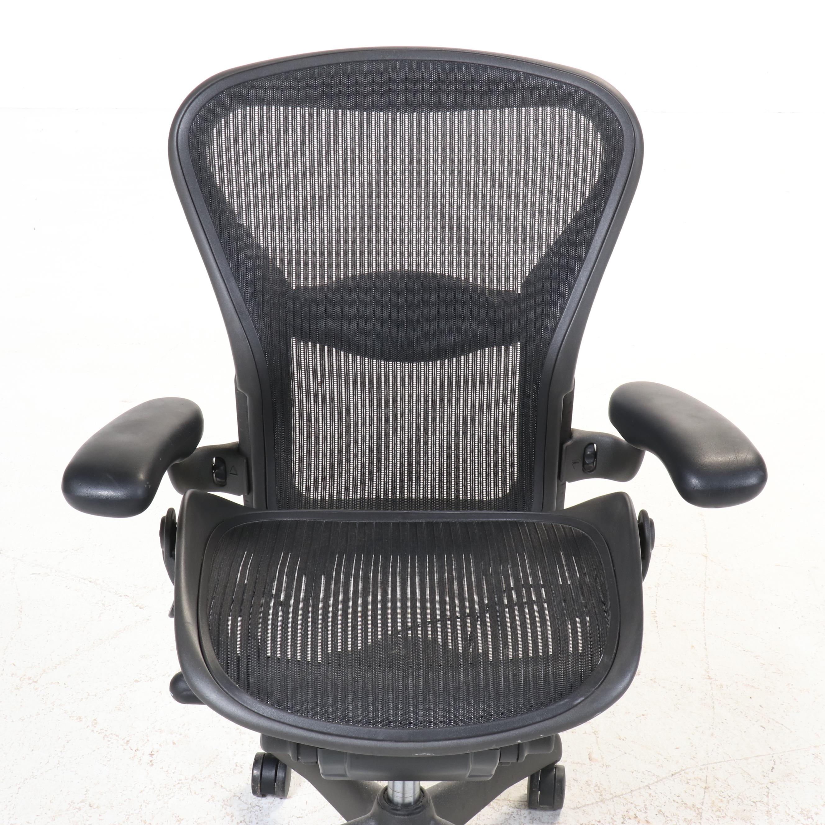 Herman Miller "Aeron" Mesh Office Chair