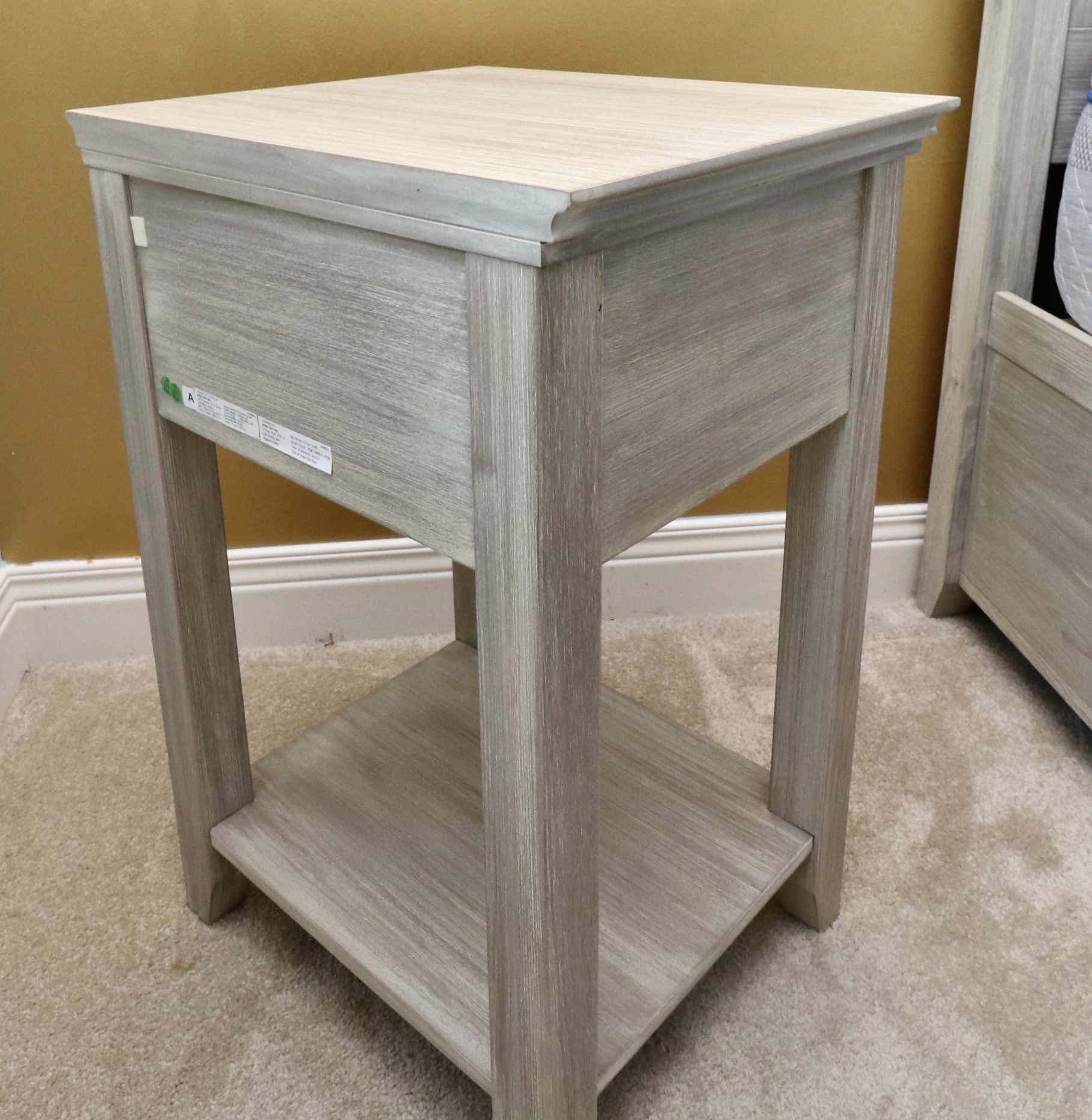 Pottery Barn Teen "Hampton" Storage Queen Bed and Nightstands