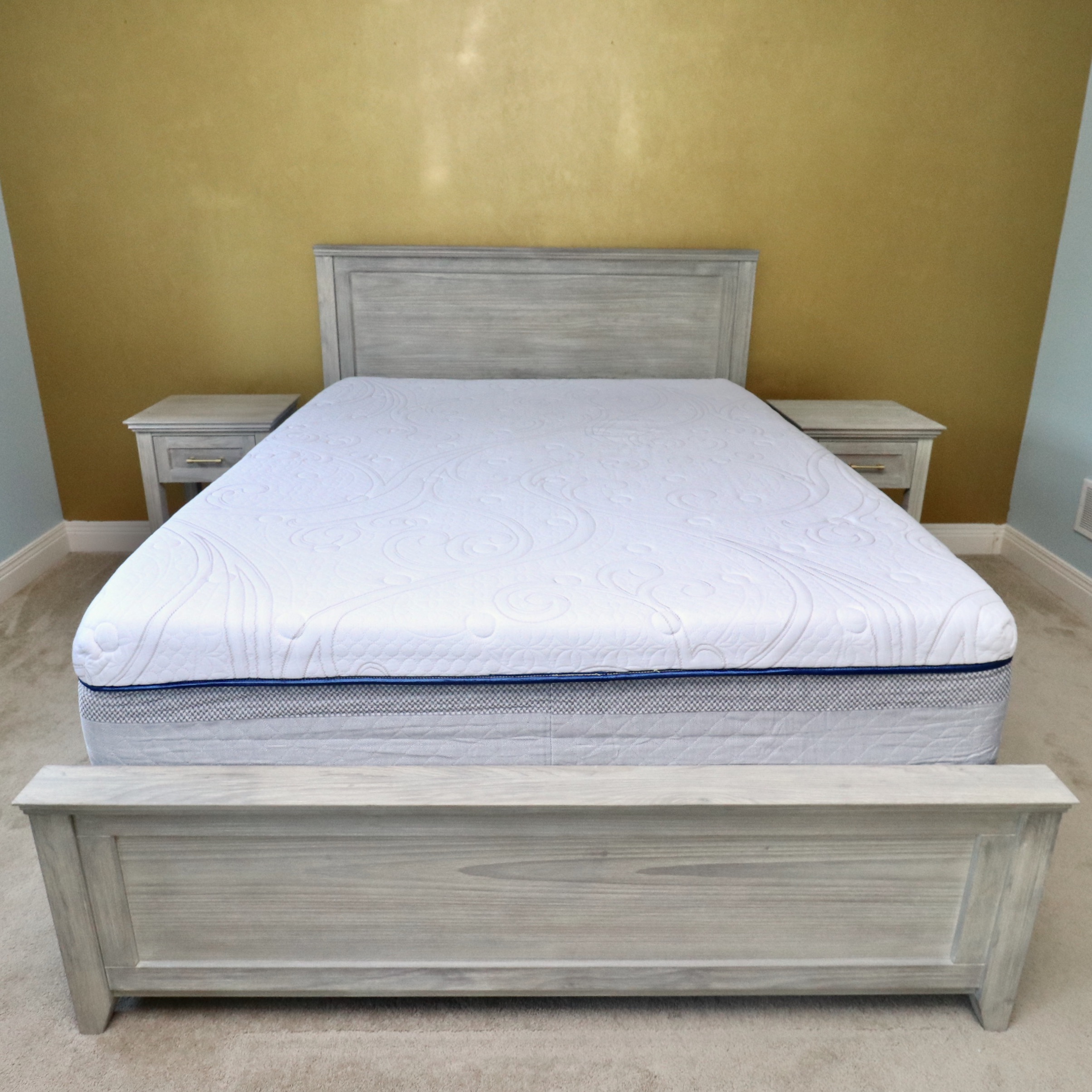 Pottery Barn Teen "Hampton" Storage Queen Bed and Nightstands