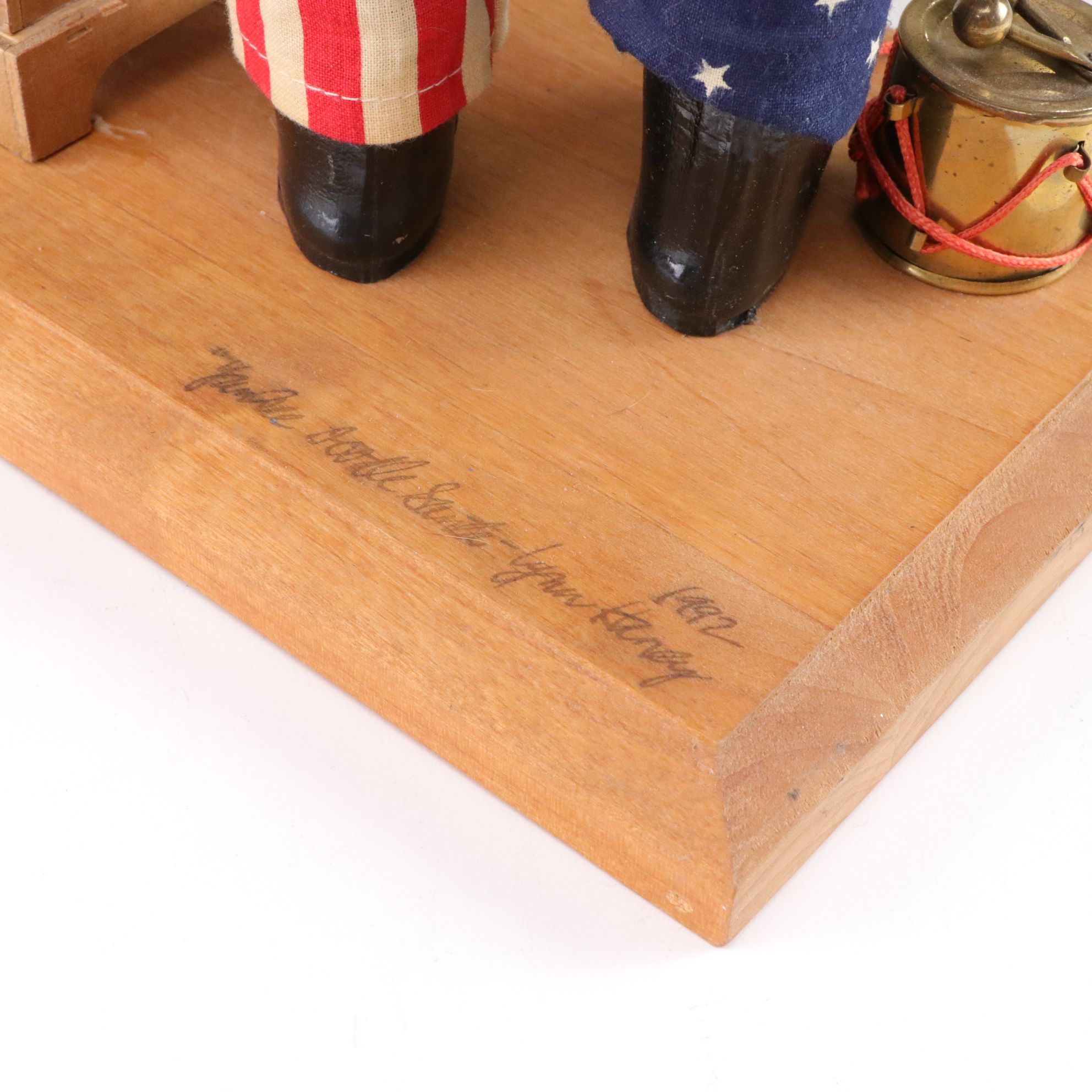 Lynn Haney Signed "Yankee Doodle Santa" Figurine, 1992