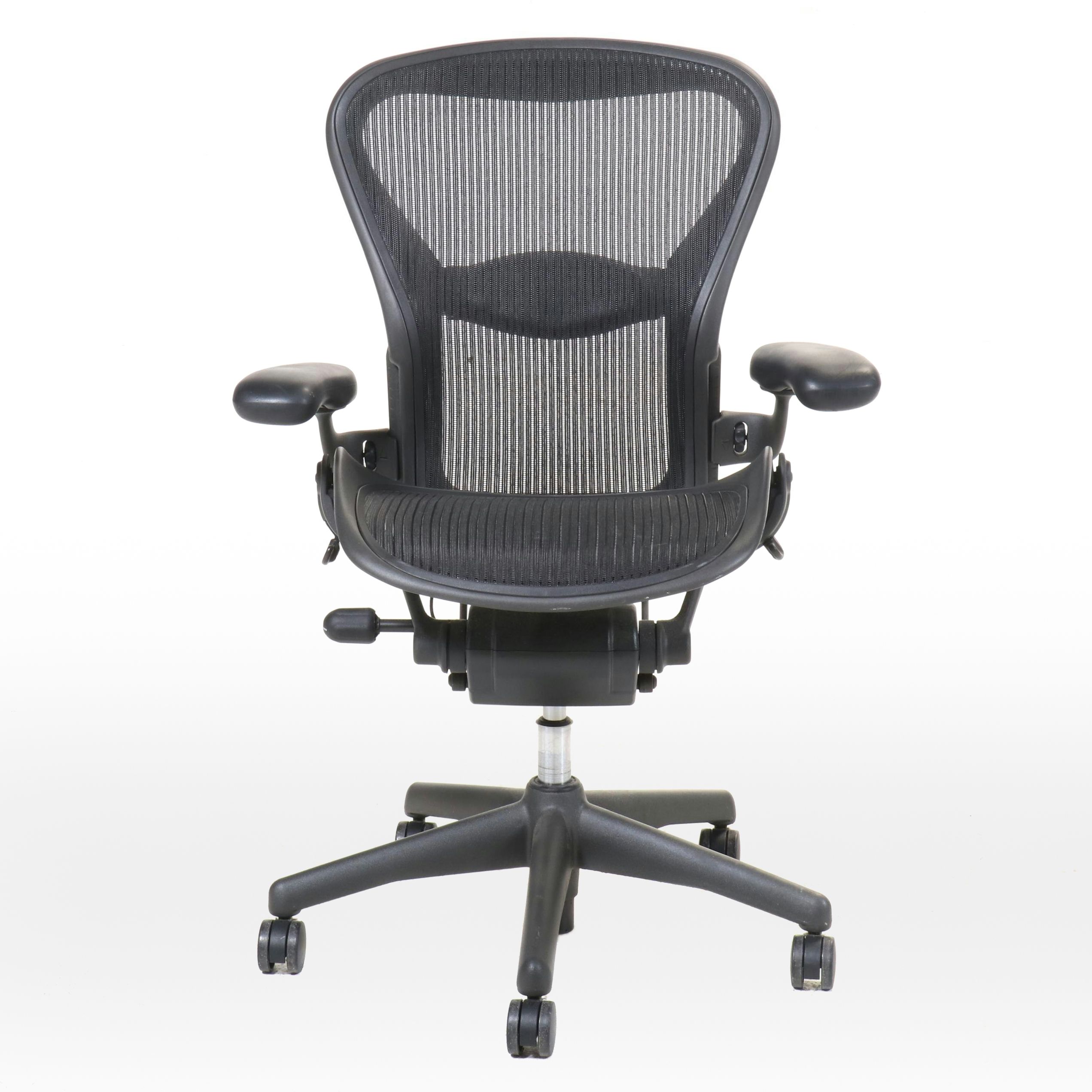 Herman Miller "Aeron" Mesh Office Chair