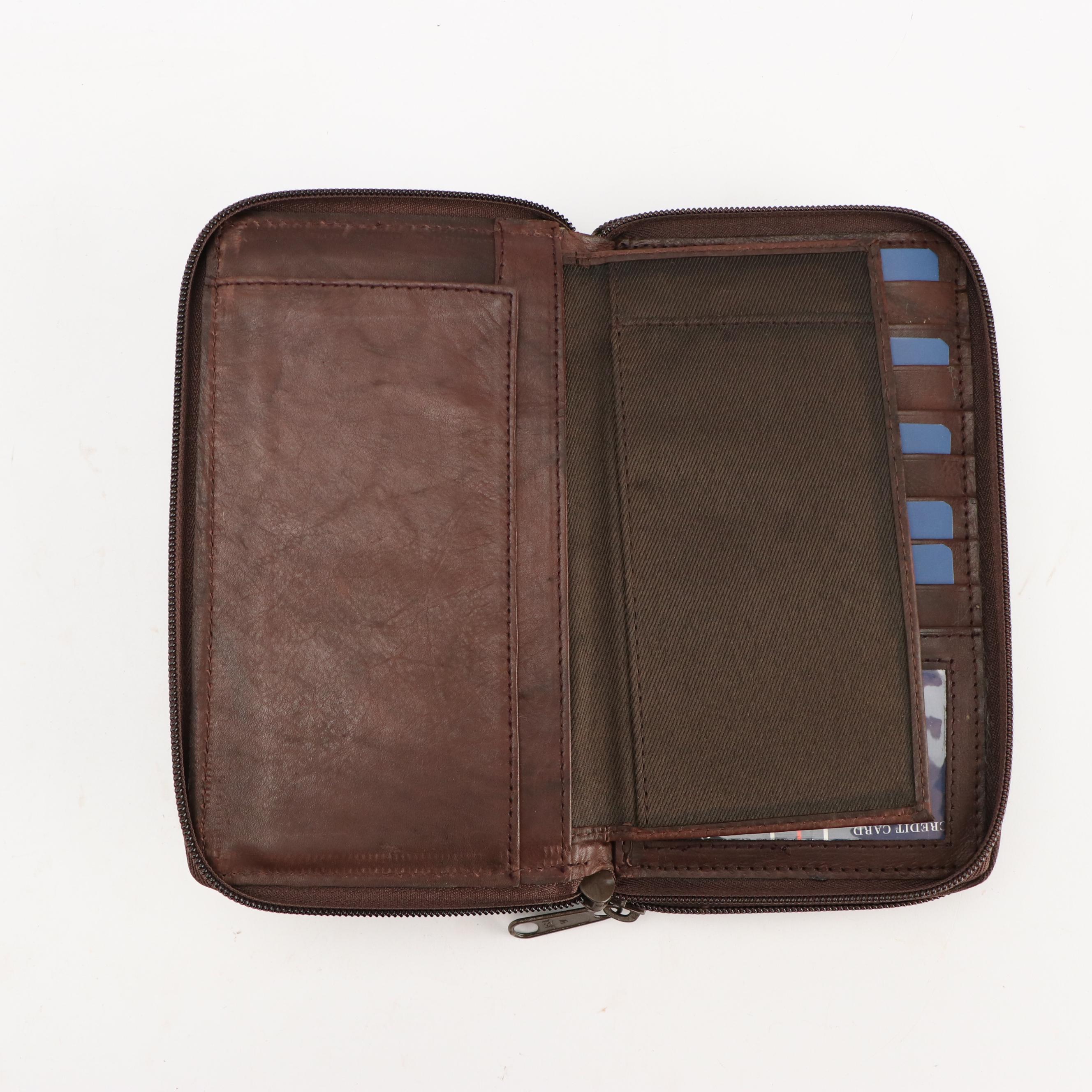 Bacci Zip-Around Wallet with Other Leather Jewelry Displays and Travel Cases