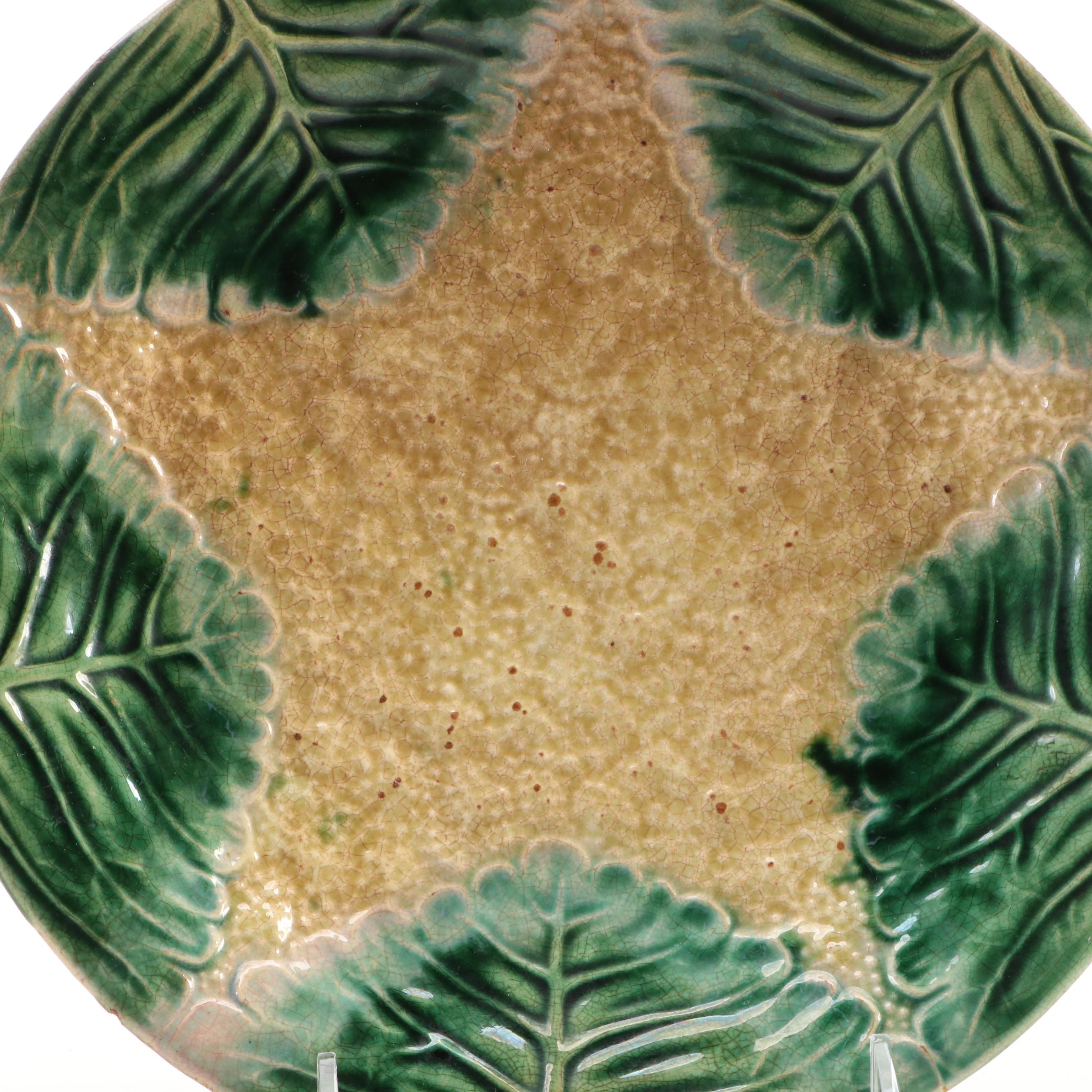 Pair of Etruscan Majolica Cauliflower Plates, Late 19th Century