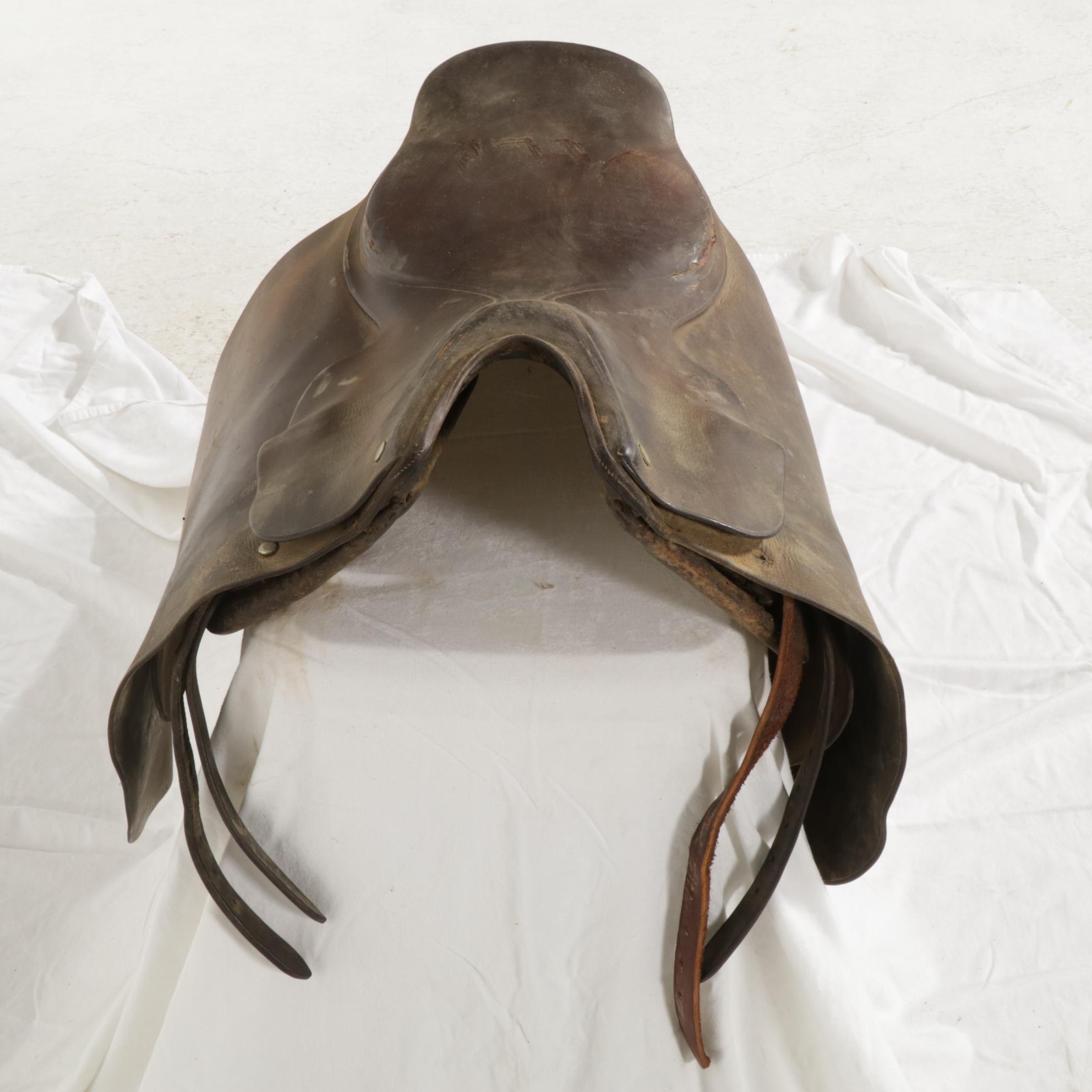 Crosby "Lane Fox" Leather English Cutback Saddle