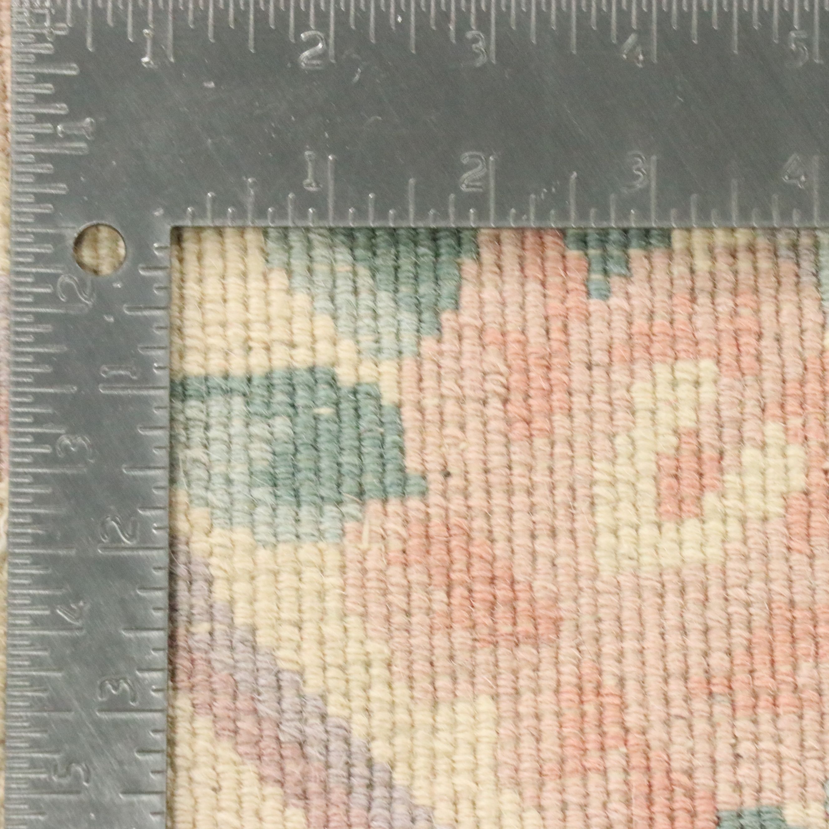 5'2 x 5'3 Round Hand-Knotted Chinese Peking Style Area Rug