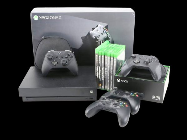 Sports Memorabilia, Toys, Ephemera & Collectibles