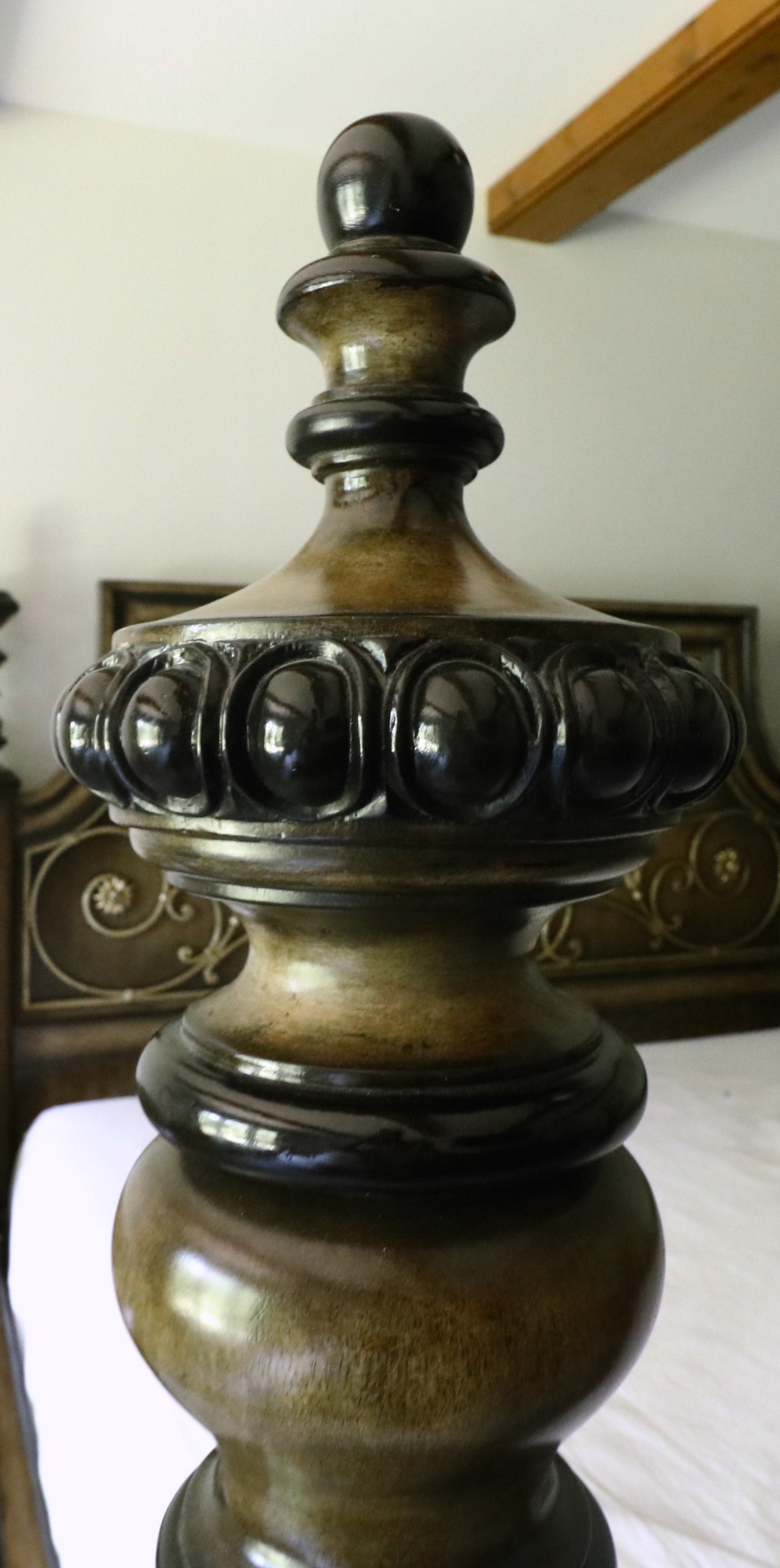 Marge Carson "Seville" Low Poster Iron Accent Bed and Michael Amini Bedding