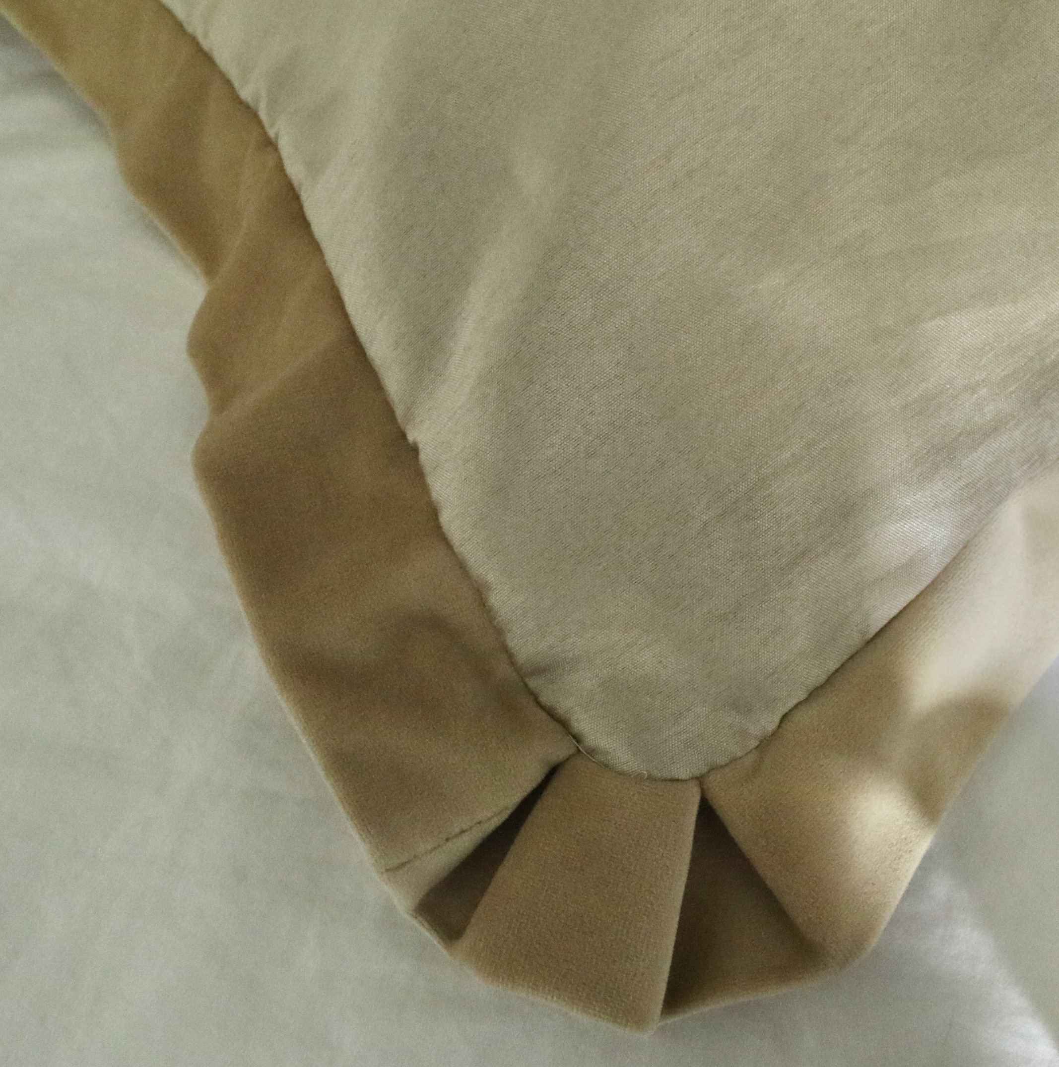 Marge Carson "Seville" Low Poster Iron Accent Bed and Michael Amini Bedding