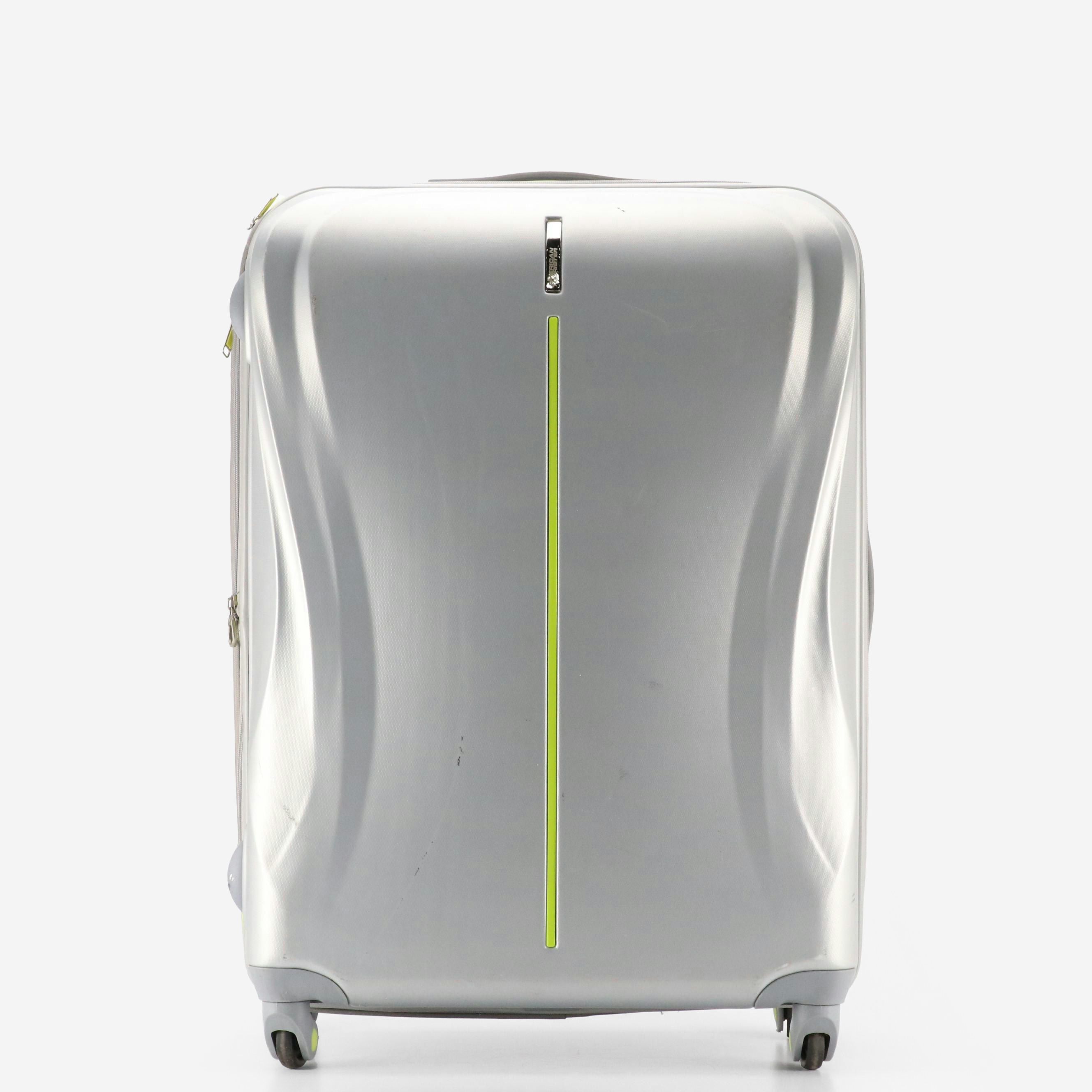 American Tourister 28" "Avatar" Hardside Spinner Suitcase in Silver