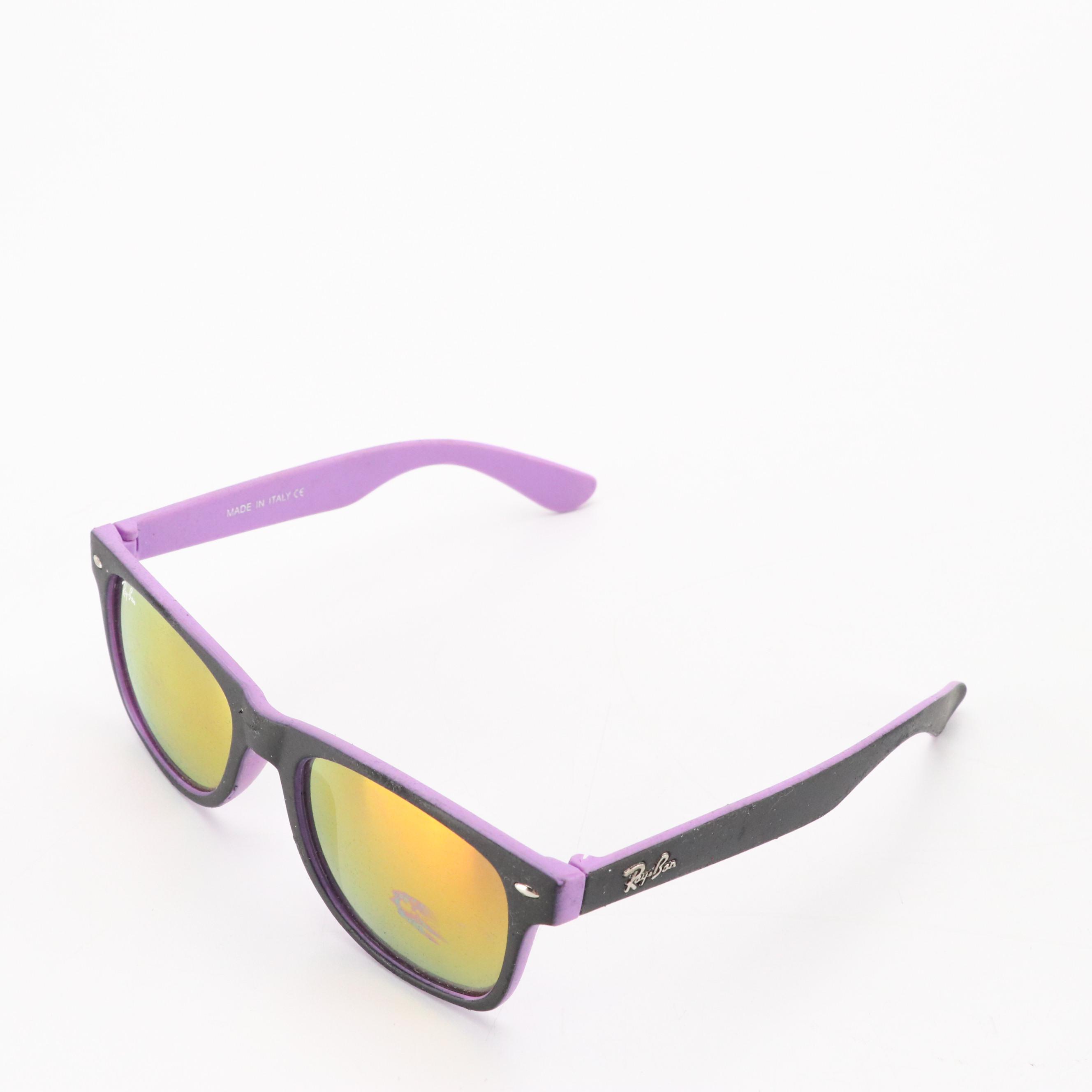Ray-Ban Wayfarer Sunglasses in Black/Purple, With Case