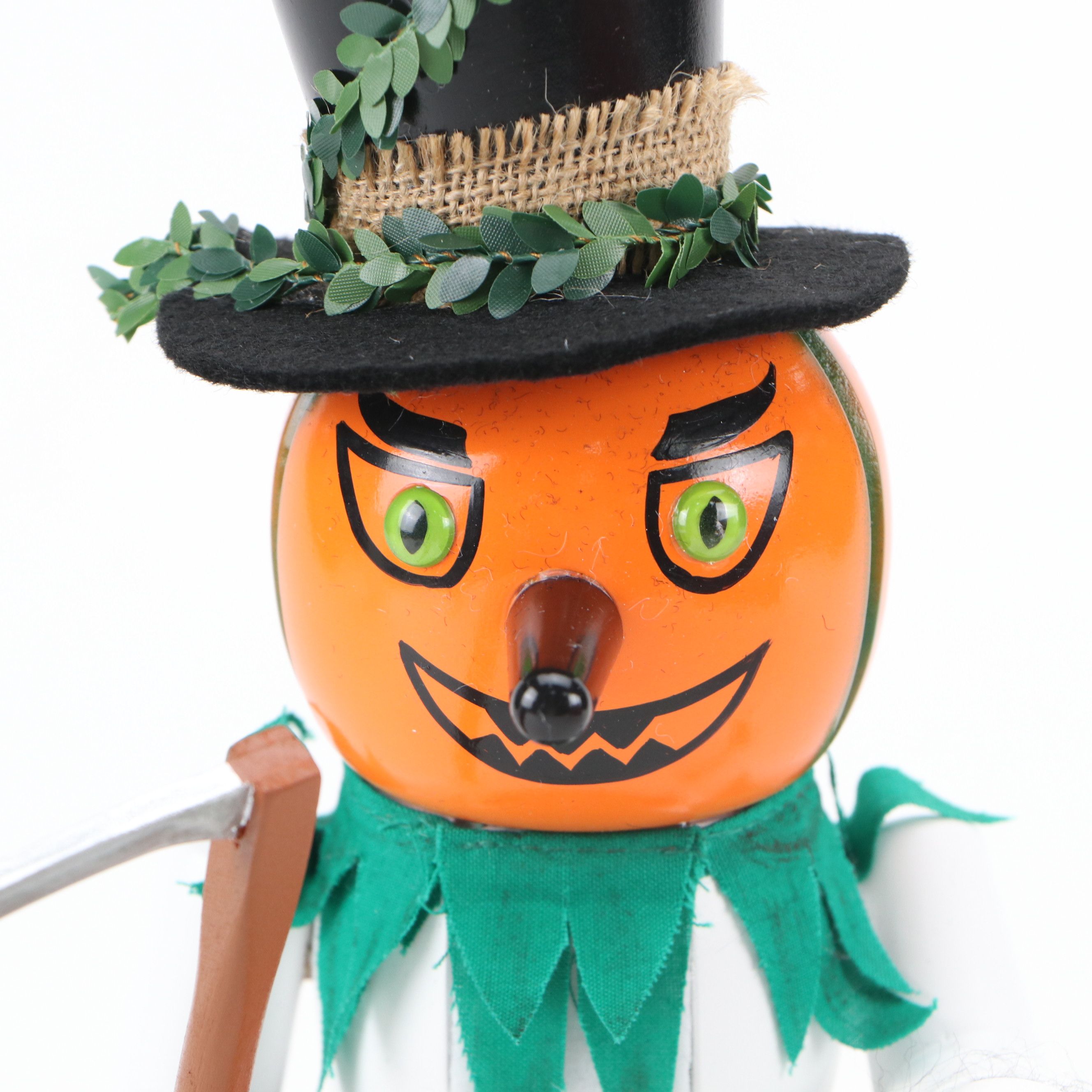 Steinbach "Halloween Snowman" Handcrafted Wooden Nutcracker