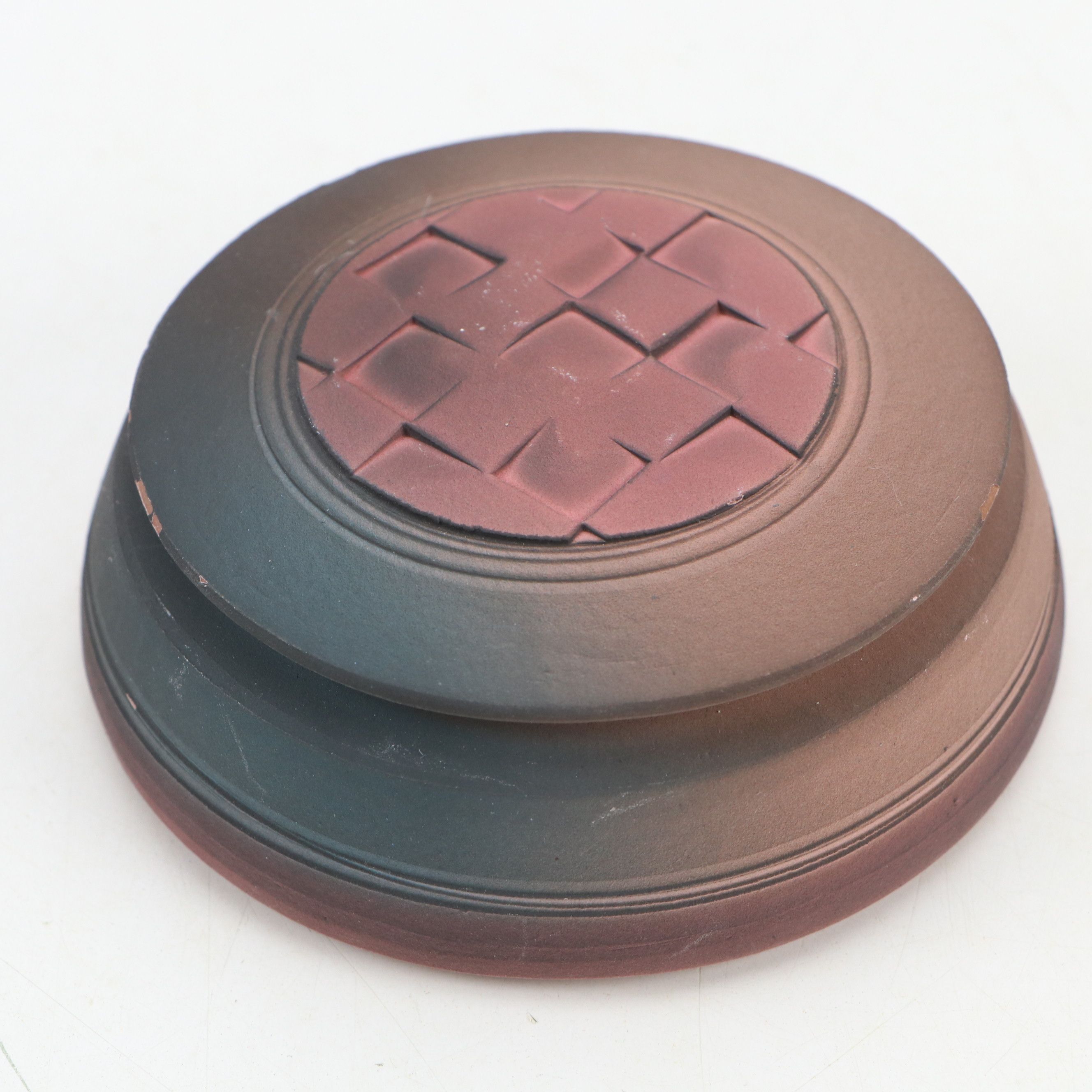 Kristin Andreassen Studio Pottery Bowls and Jim Kemp Lidded Box, 1980s