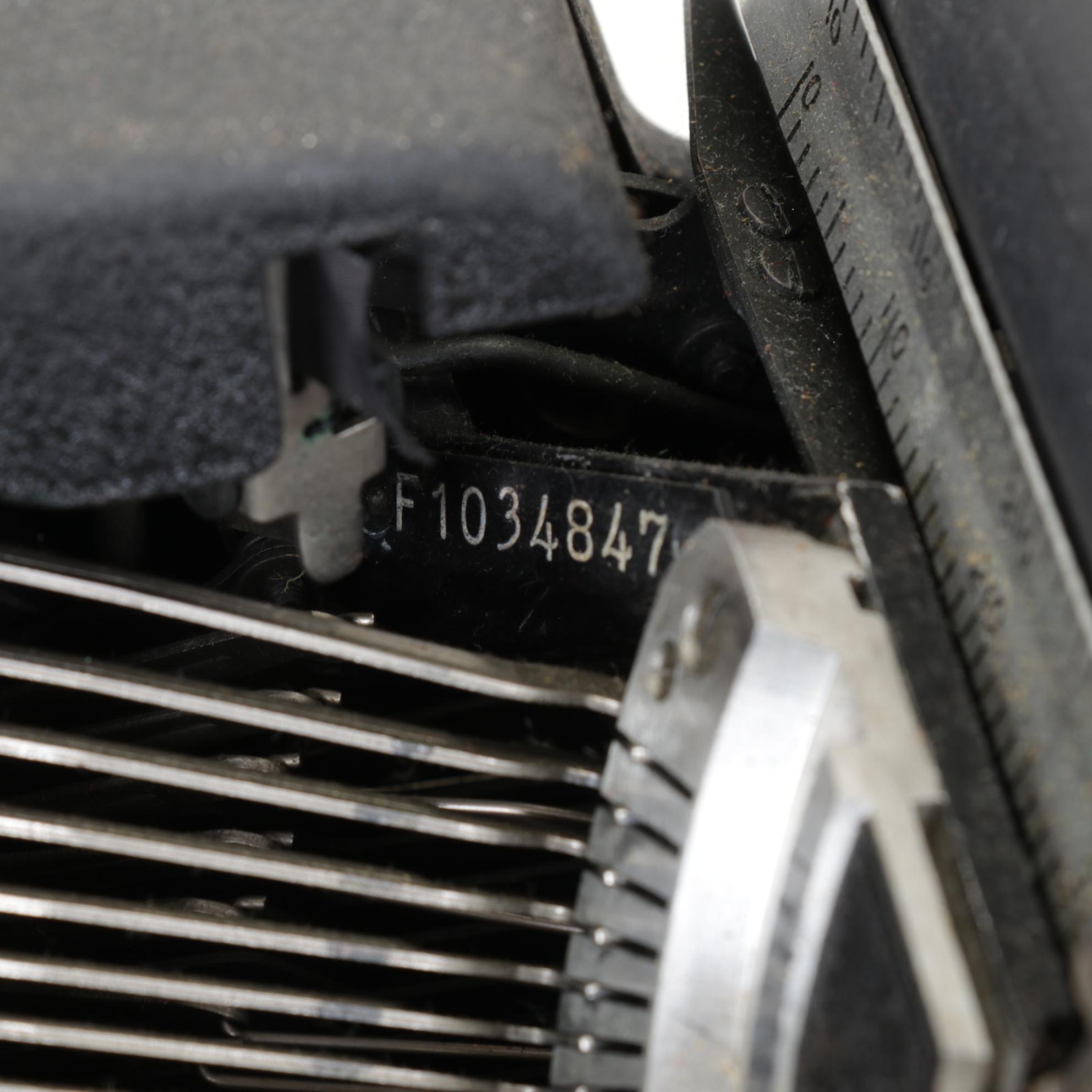 Underwood Universal Portable Typewriter with Case