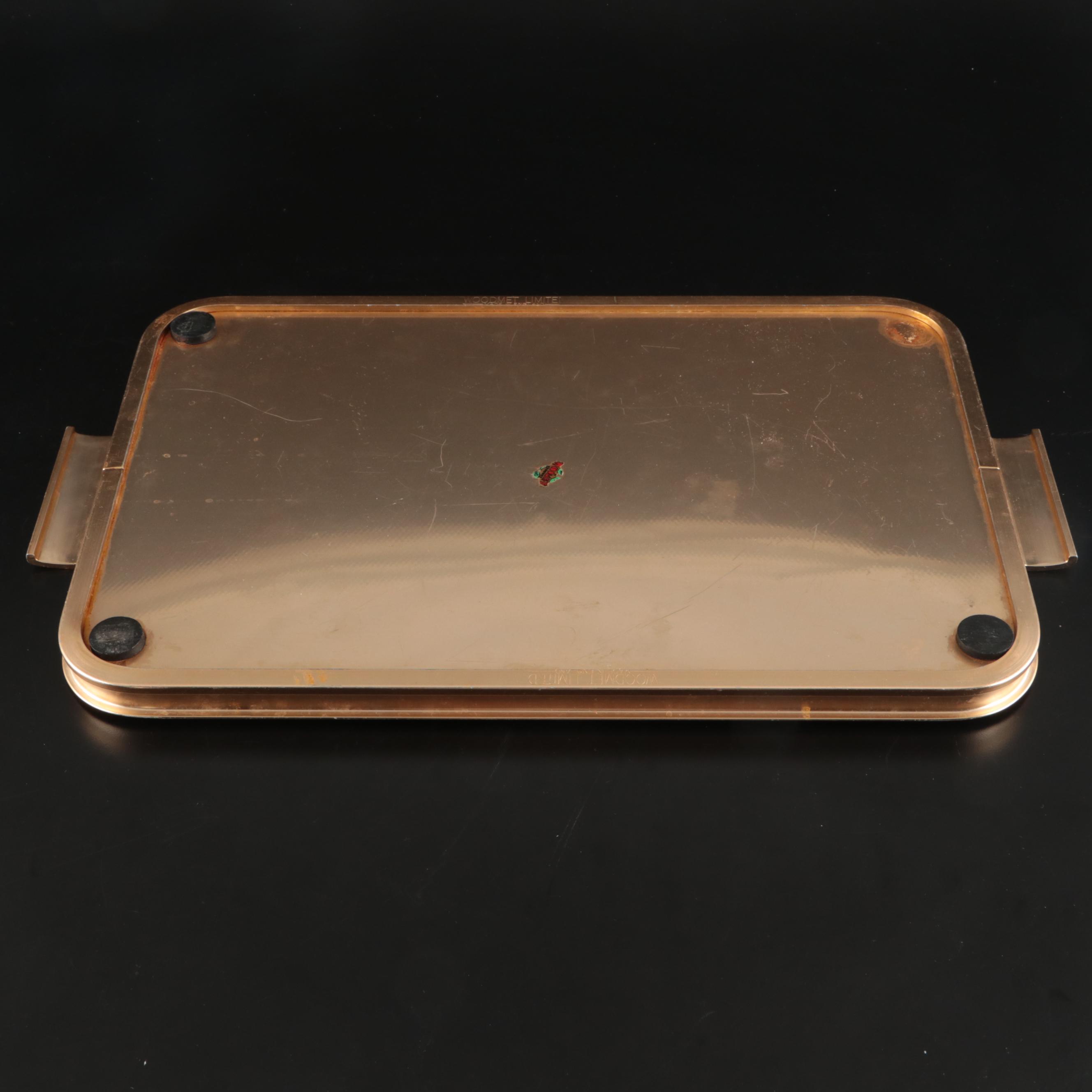 Wood met Unlimited Metal Trays with Estello Plates and More Dinnerware