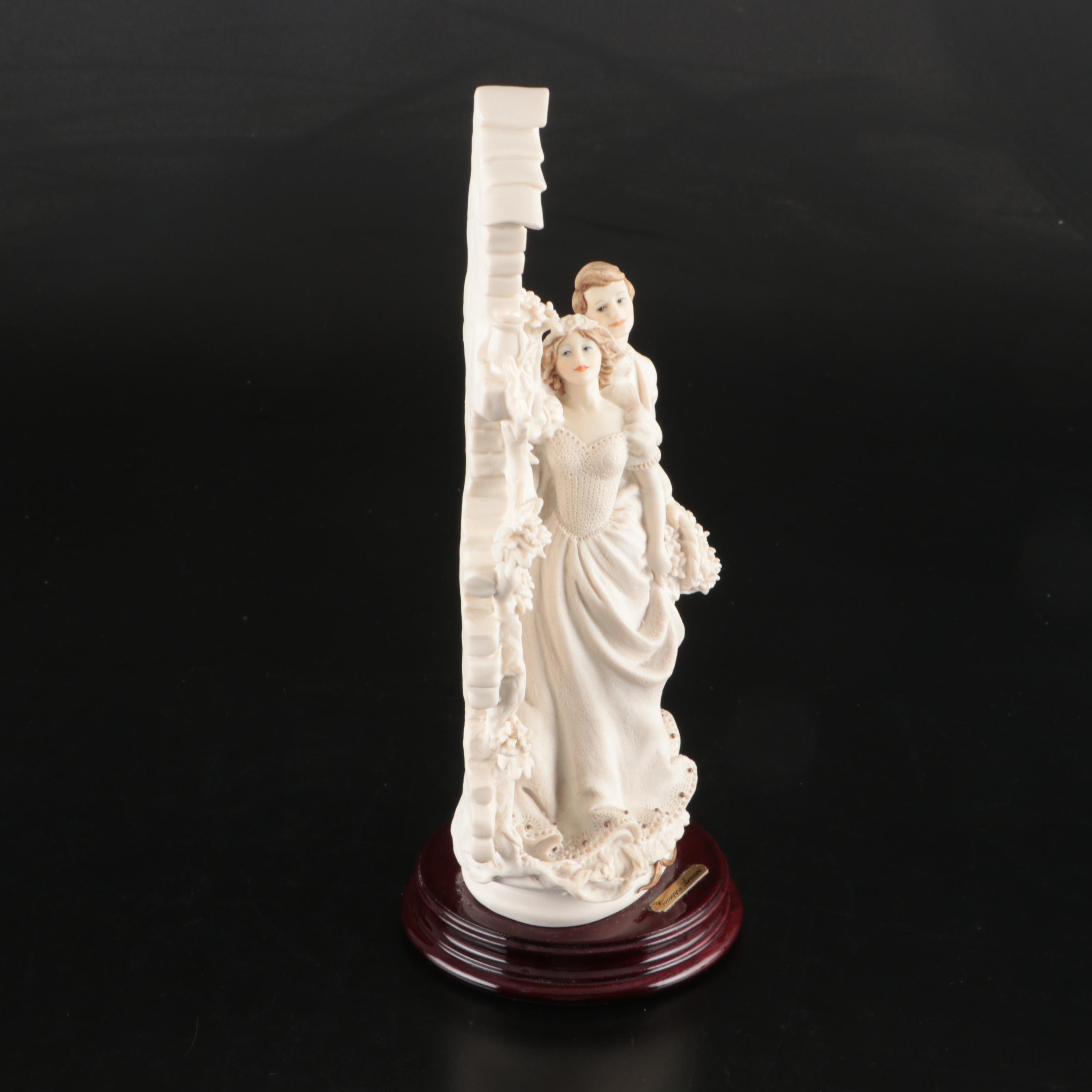 Giuseppe Armani "Wedding Shrine" Porcelain Figurine, Late 20th Century