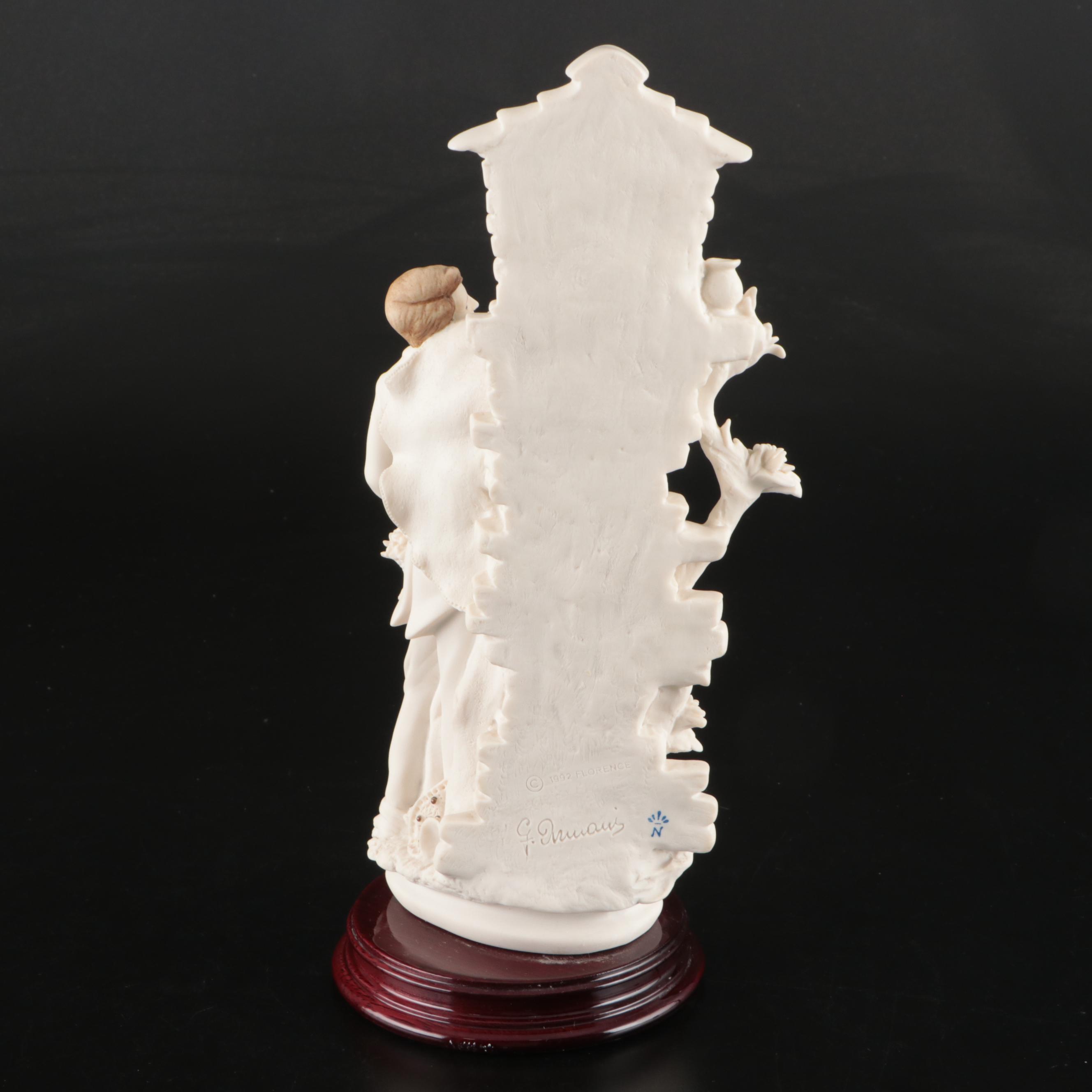 Giuseppe Armani "Wedding Shrine" Porcelain Figurine, Late 20th Century