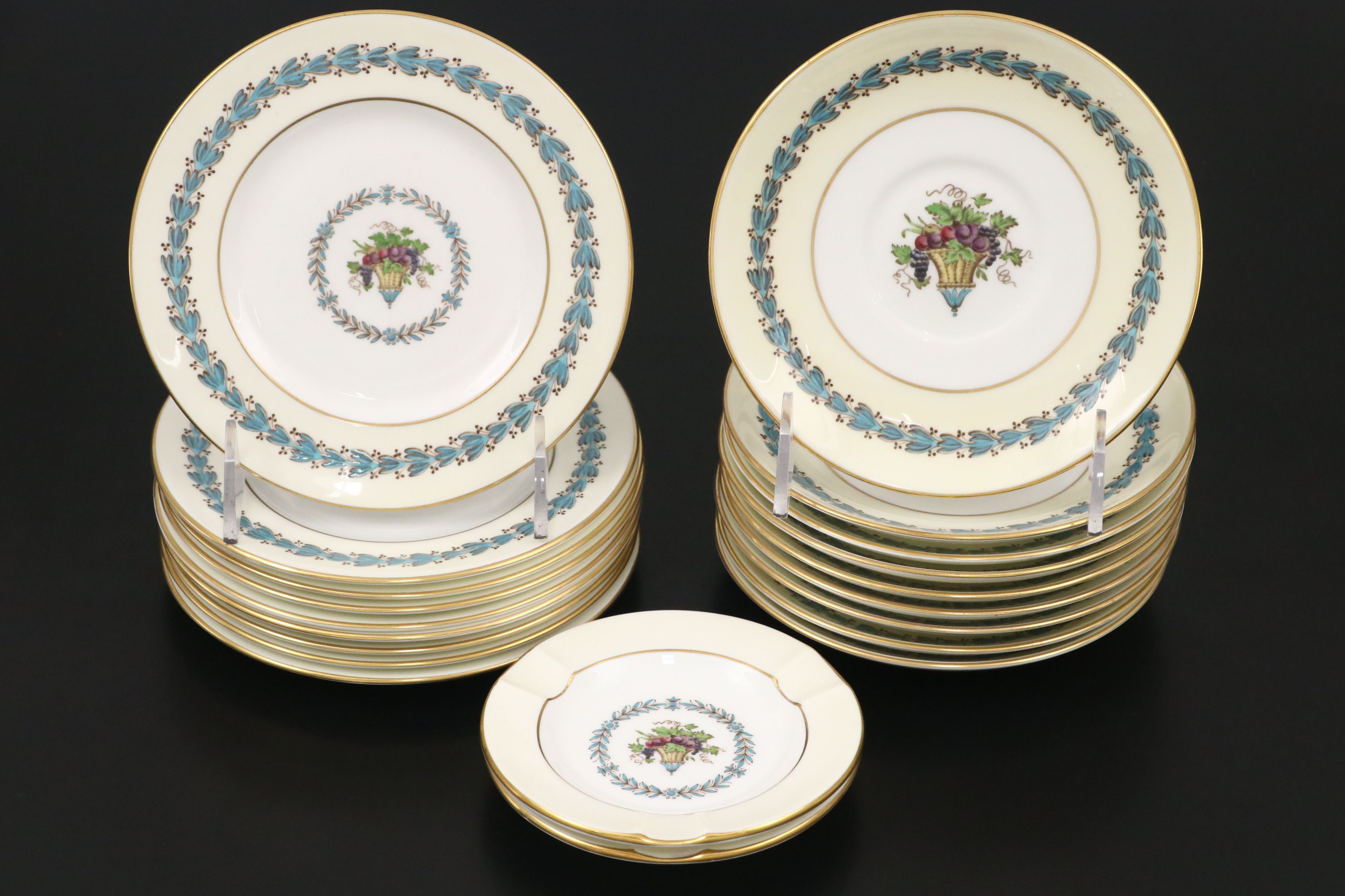 Wedgwood English Bone China "Appledore" Dinnerware, 1957-1992