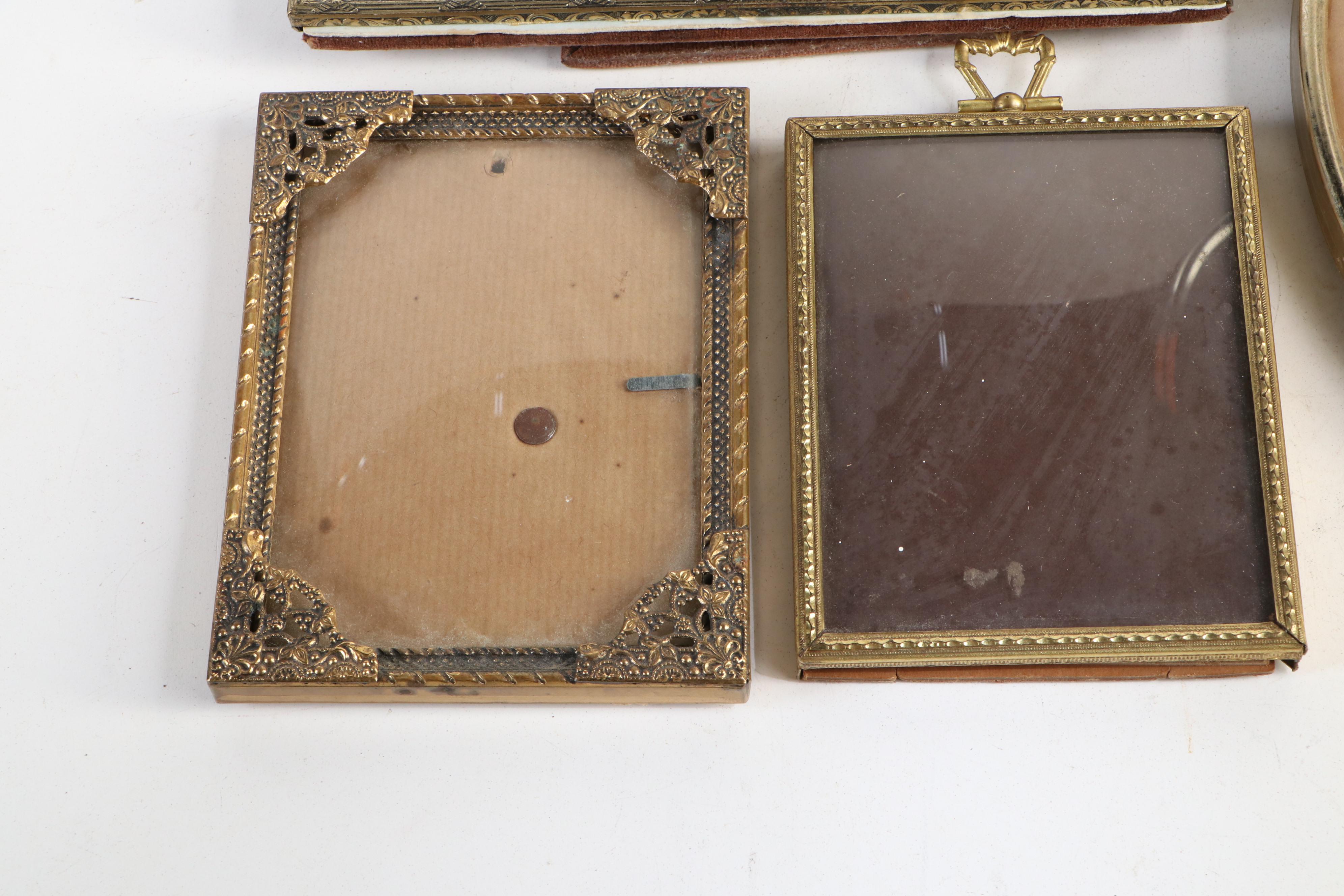 Victorian Style and Other Tabletop Picture Frames