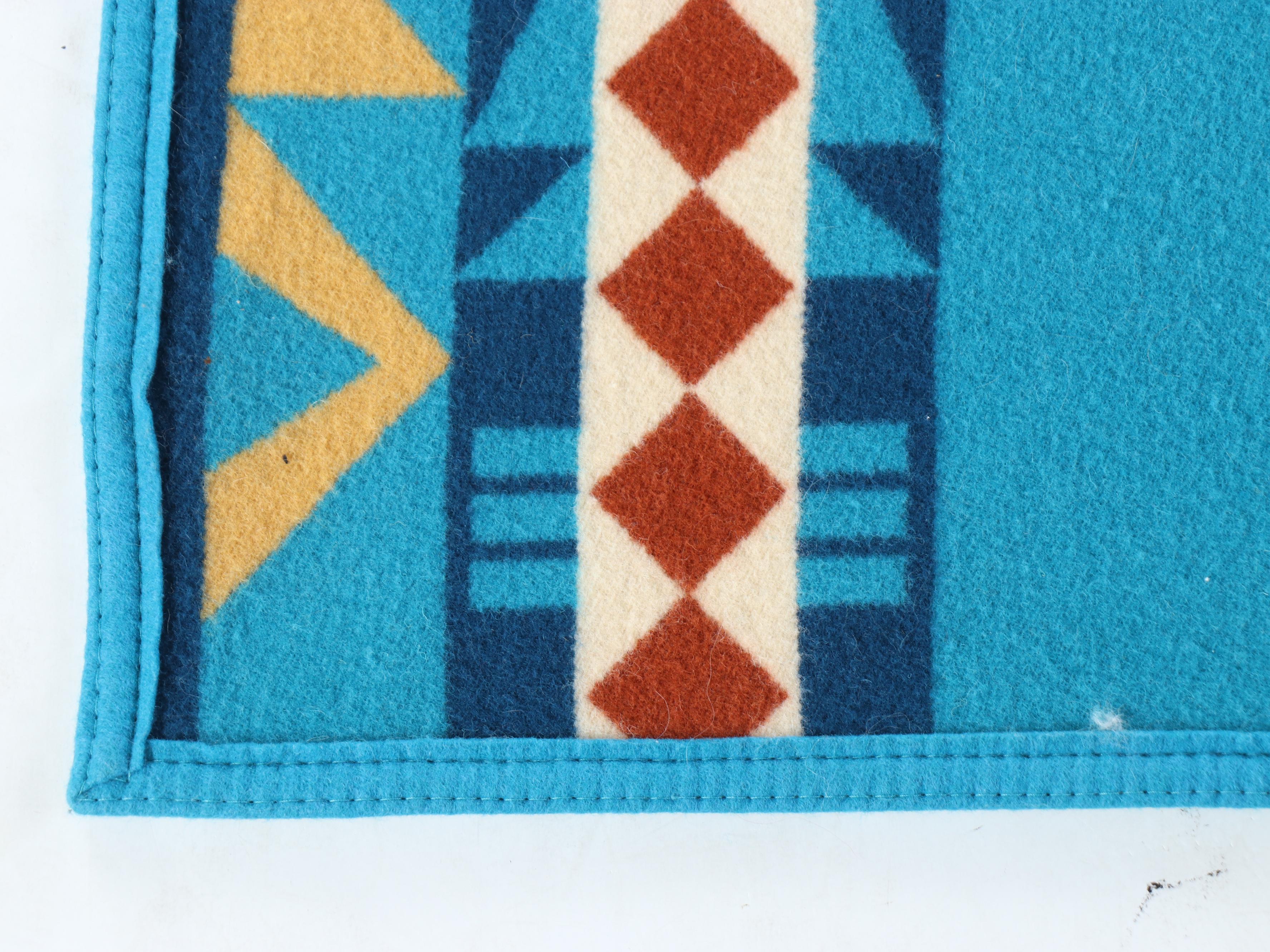 Pendleton Woolen Mills "Beaver State" Southwest Woolen Throw