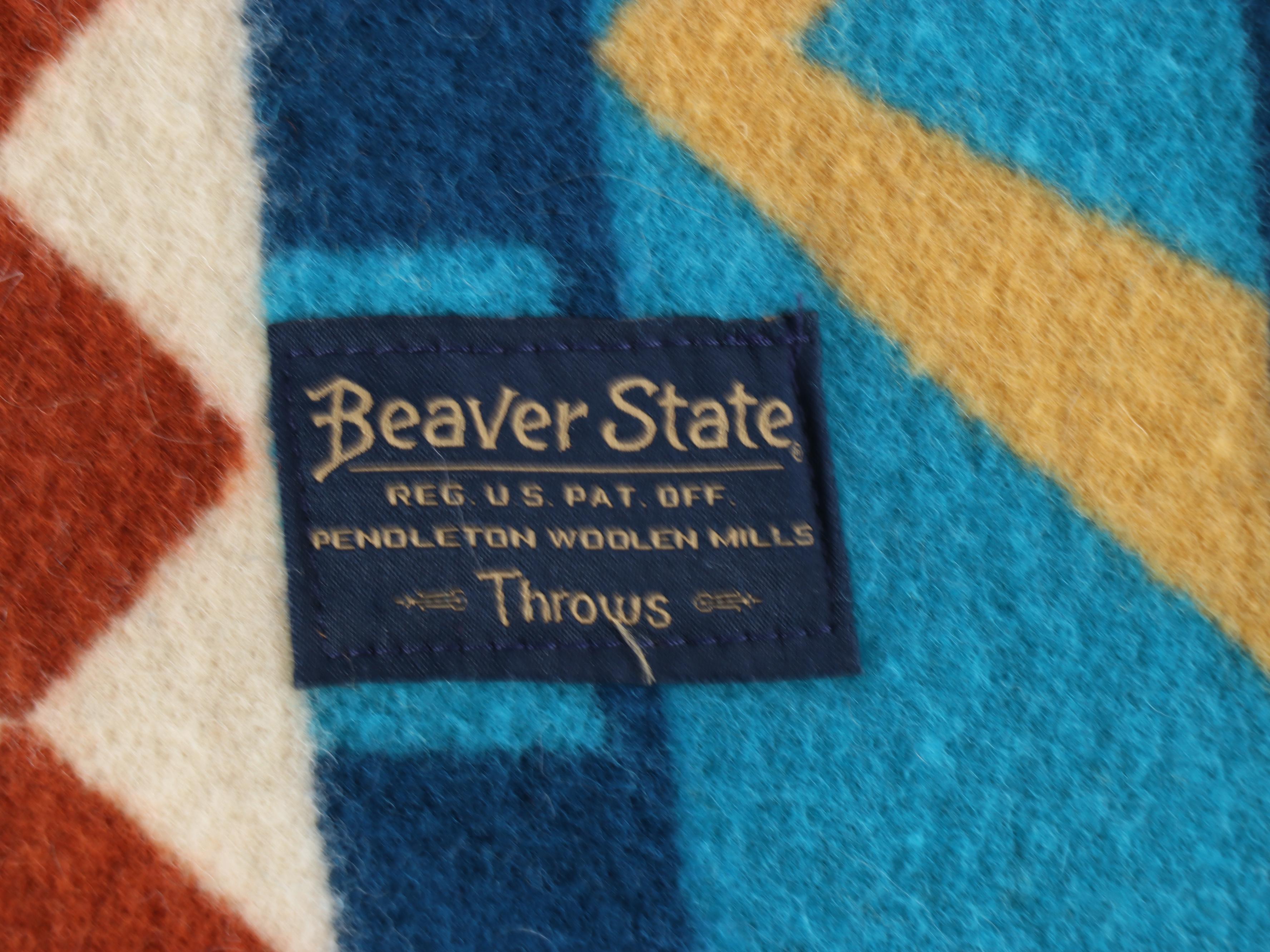 Pendleton Woolen Mills "Beaver State" Southwest Woolen Throw
