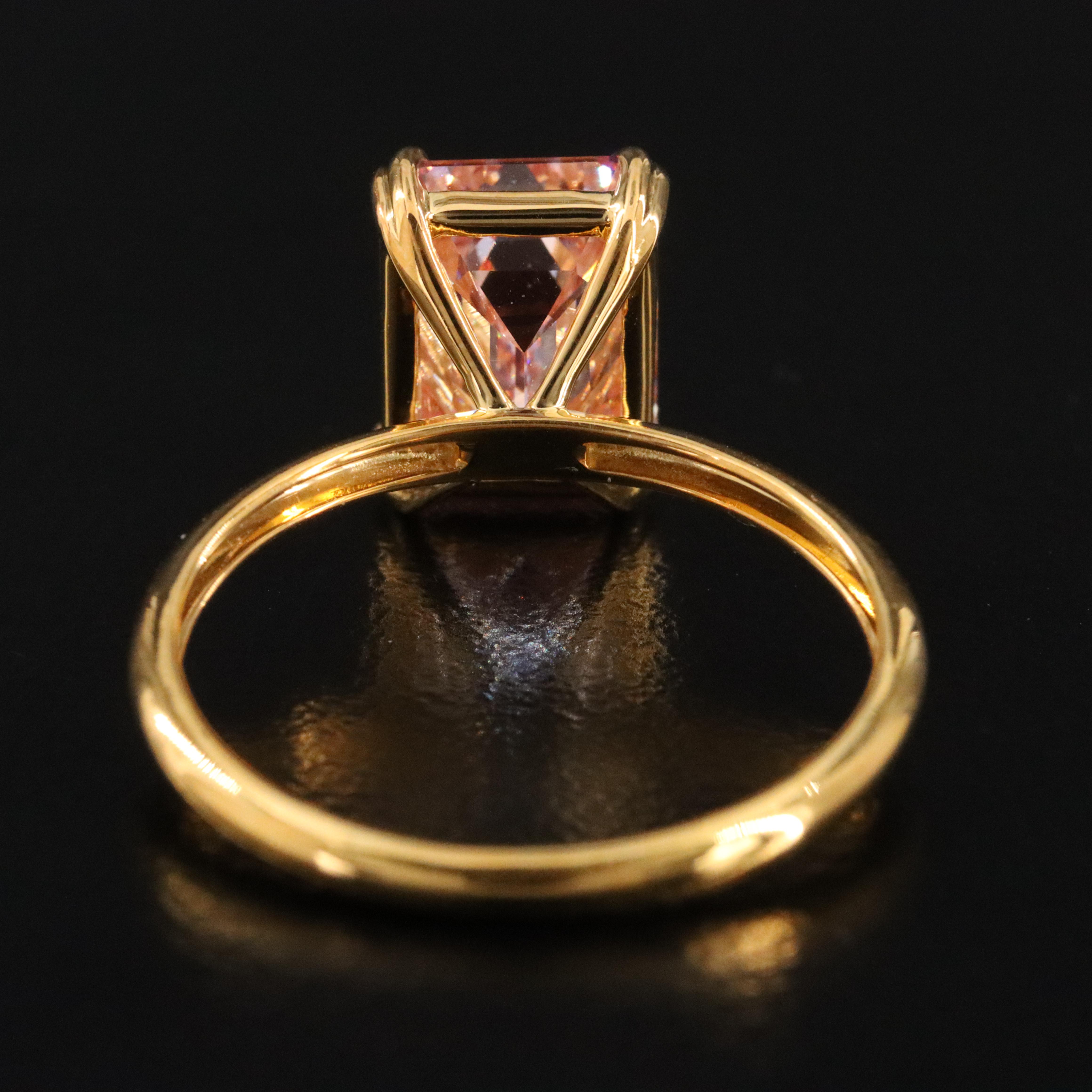 18K 3.06 CT Lab Grown Fancy Pink Diamond Solitaire Ring with IGI Report