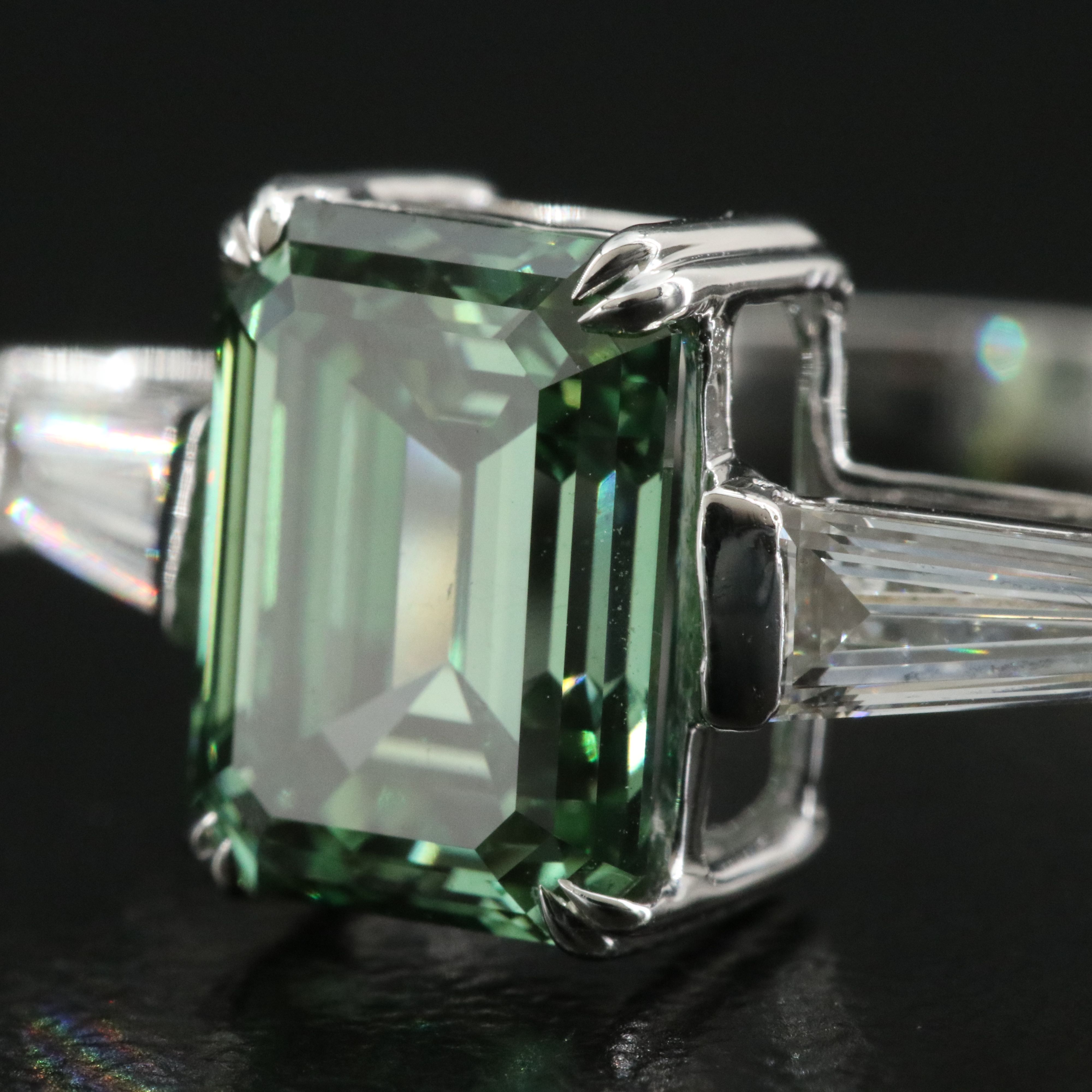 14K 3.88 CTW Lab Grown Diamond Ring with Fancy Green Center and IGI Report