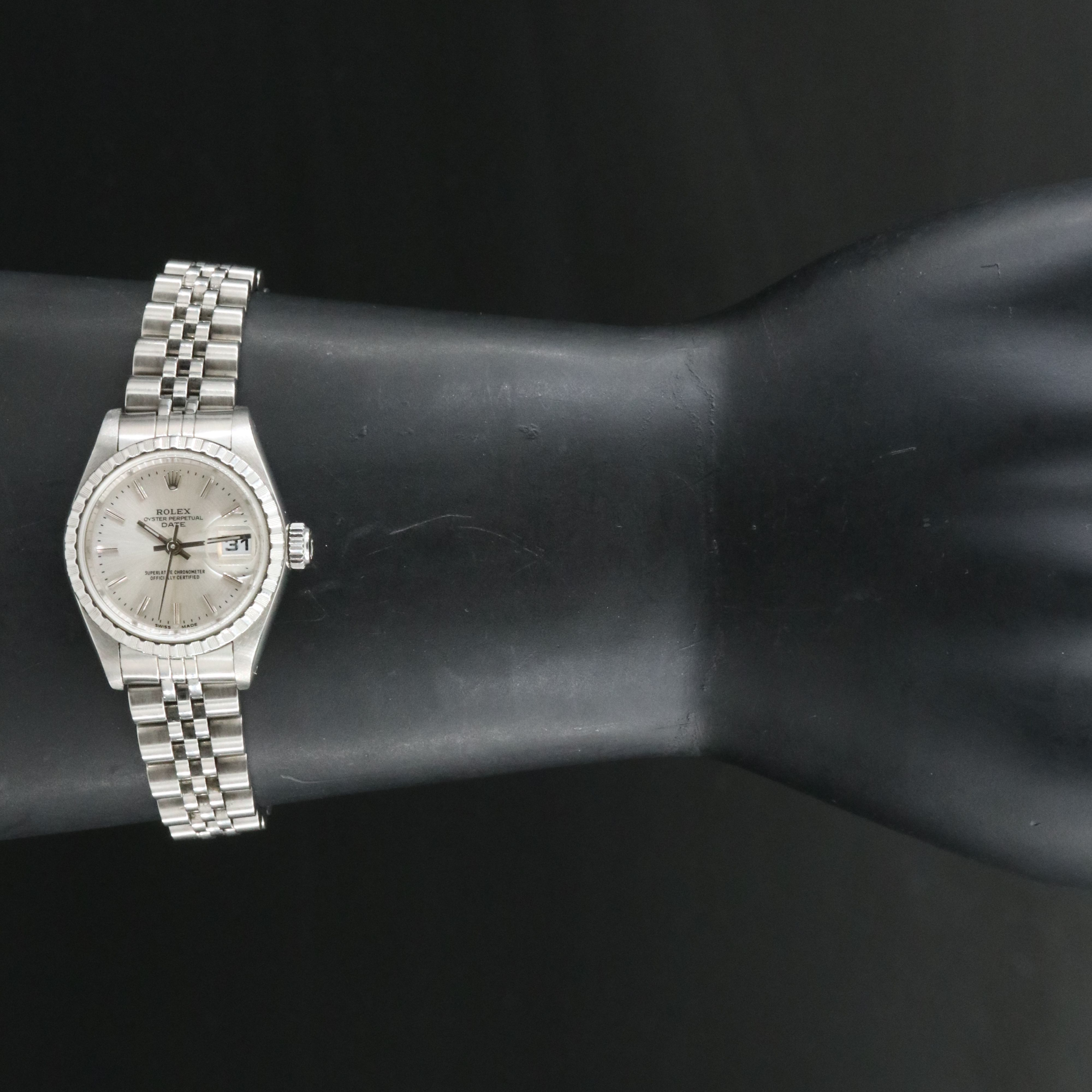 Rolex Oyster Perpetual Date 69240 Silver 26mm Steel Automatic Watch circa 1988