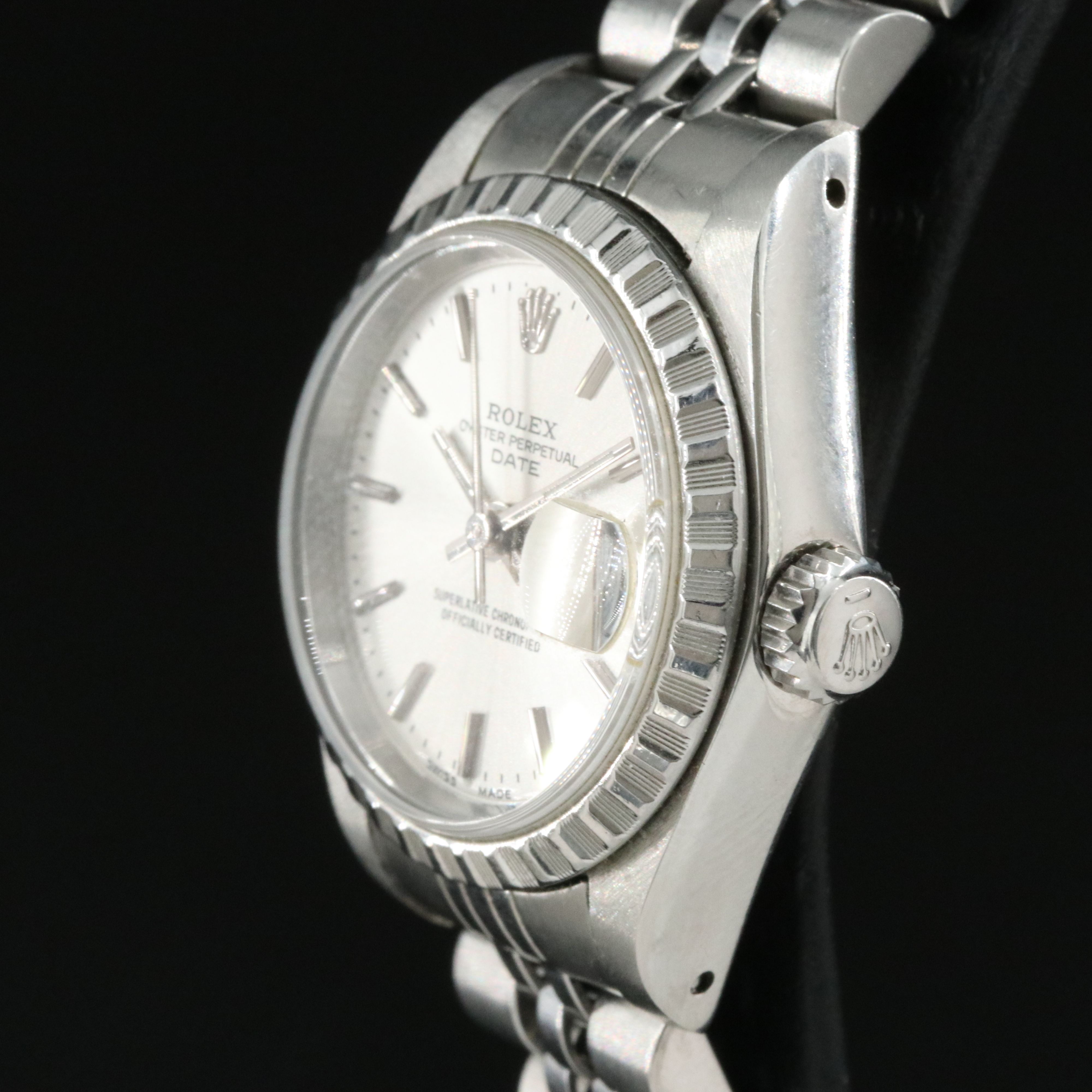 Rolex Oyster Perpetual Date 69240 Silver 26mm Steel Automatic Watch circa 1988