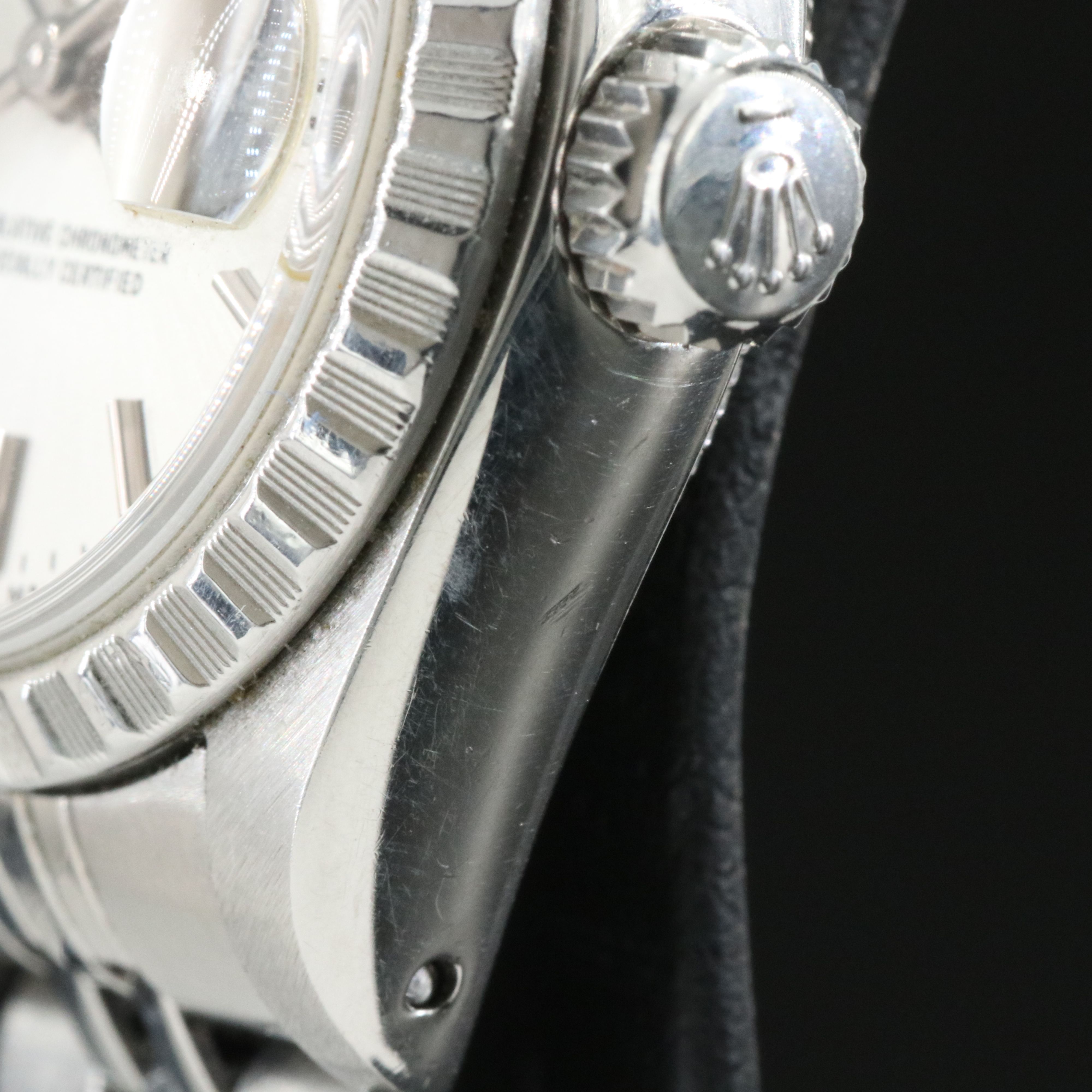 Rolex Oyster Perpetual Date 69240 Silver 26mm Steel Automatic Watch circa 1988