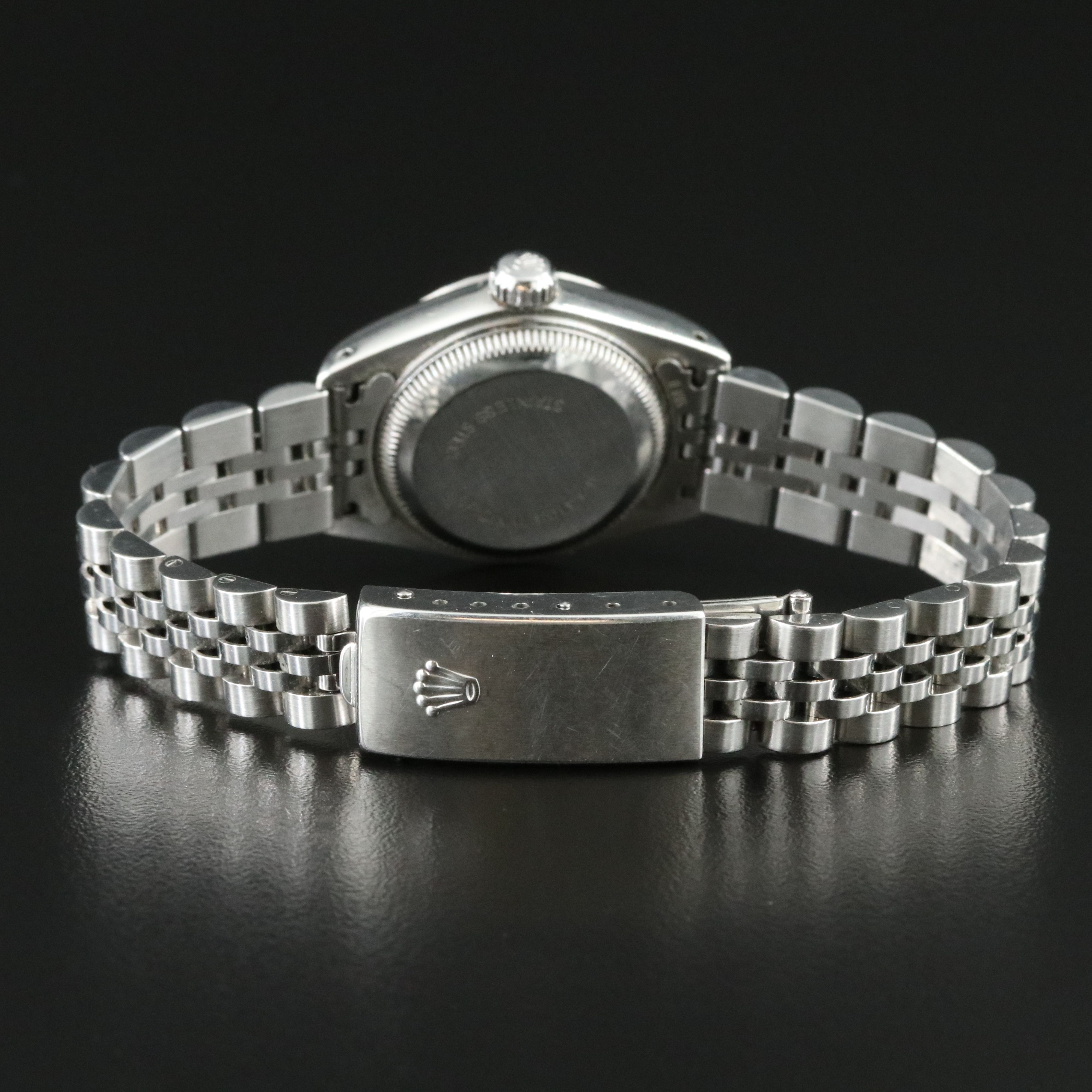 Rolex Oyster Perpetual Date 69240 Silver 26mm Steel Automatic Watch circa 1988