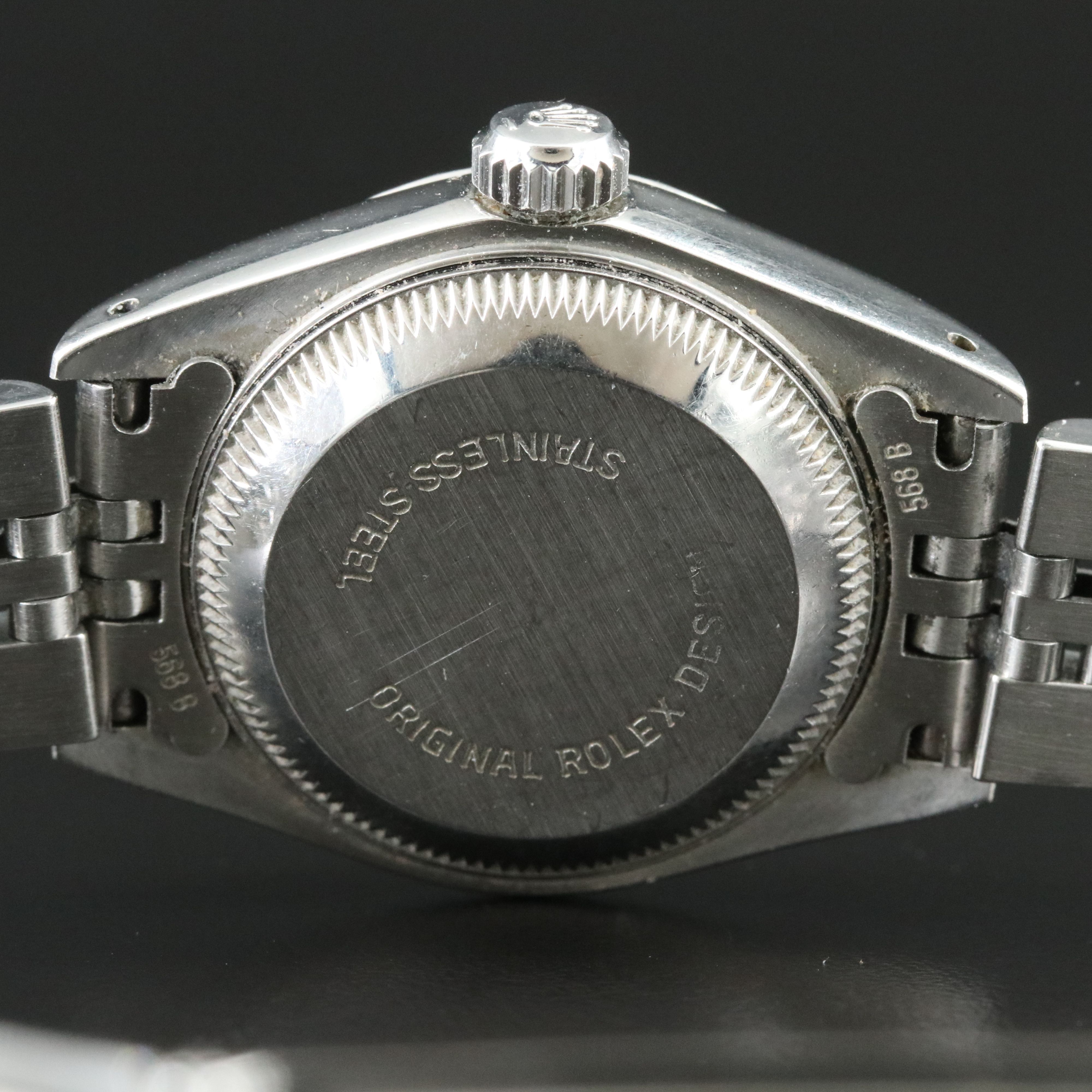 Rolex Oyster Perpetual Date 69240 Silver 26mm Steel Automatic Watch circa 1988