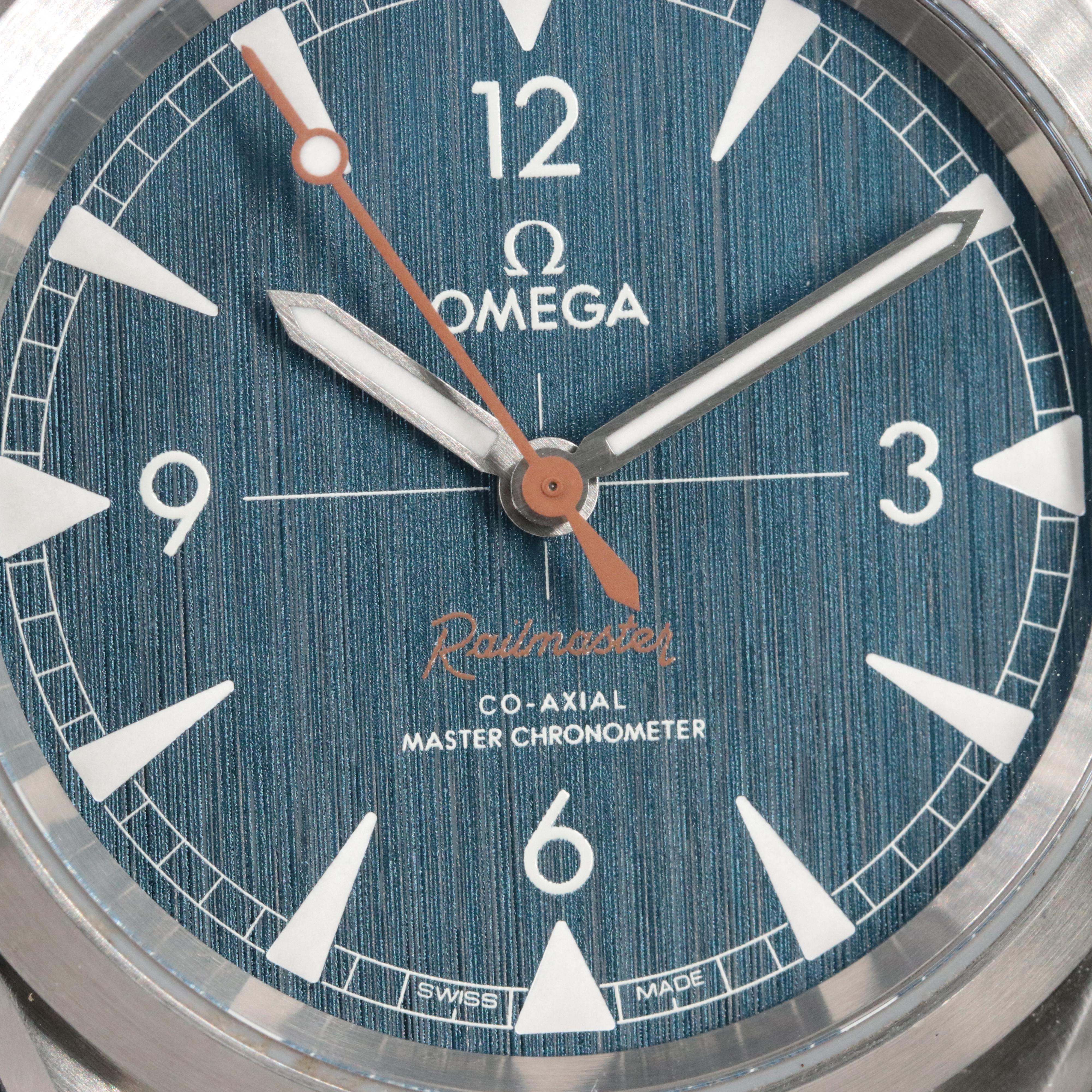 Omega Seamaster Railmaster Blue 40mm Steel Automatic Watch 220.10.40.20.03.001