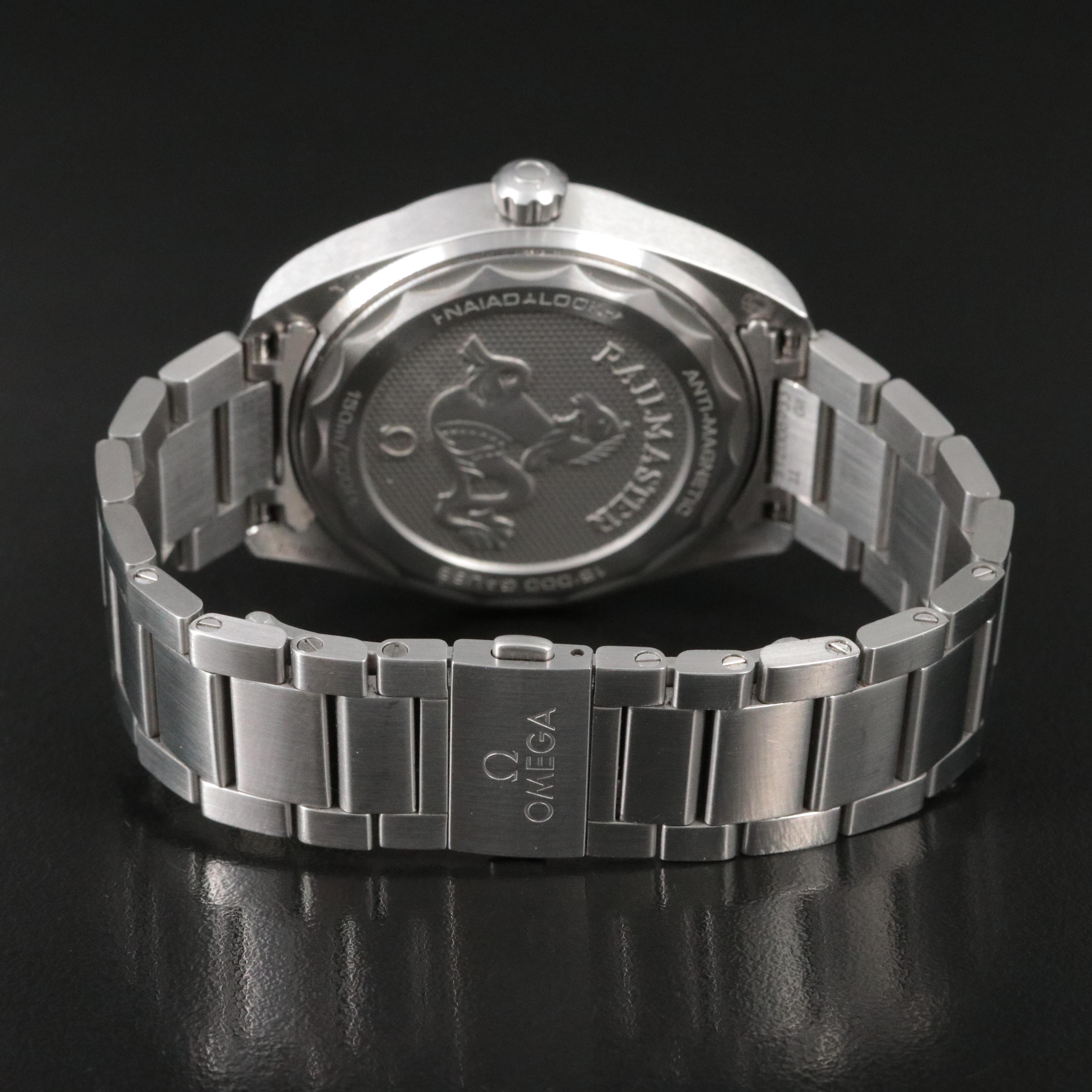 Omega Seamaster Railmaster Blue 40mm Steel Automatic Watch 220.10.40.20.03.001