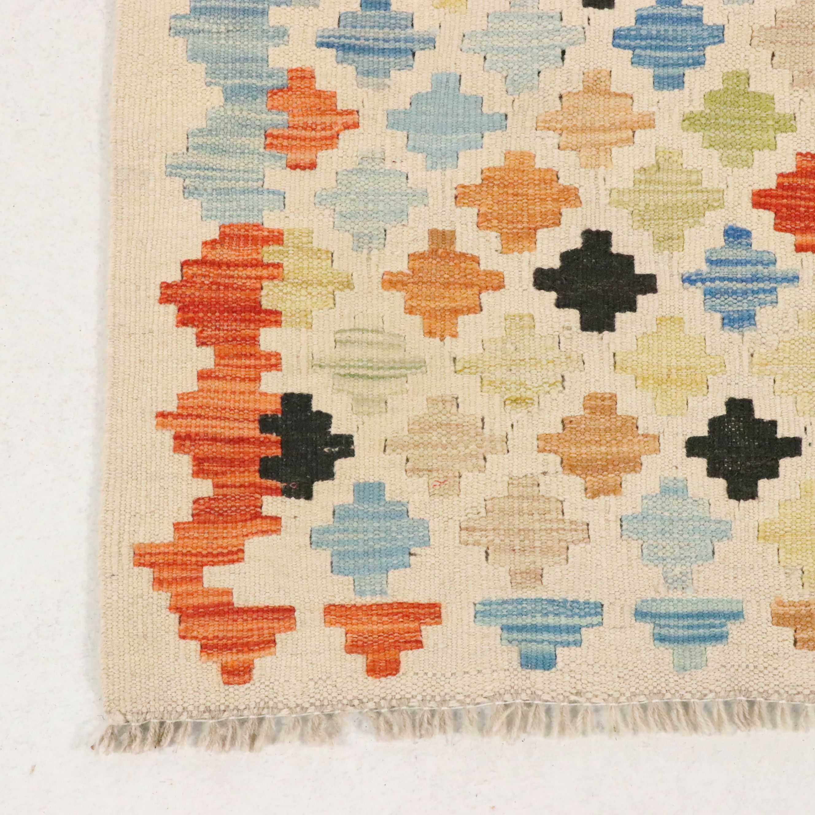 2'9 x 9'8 Handwoven Pakistani Kilim Carpet Runner