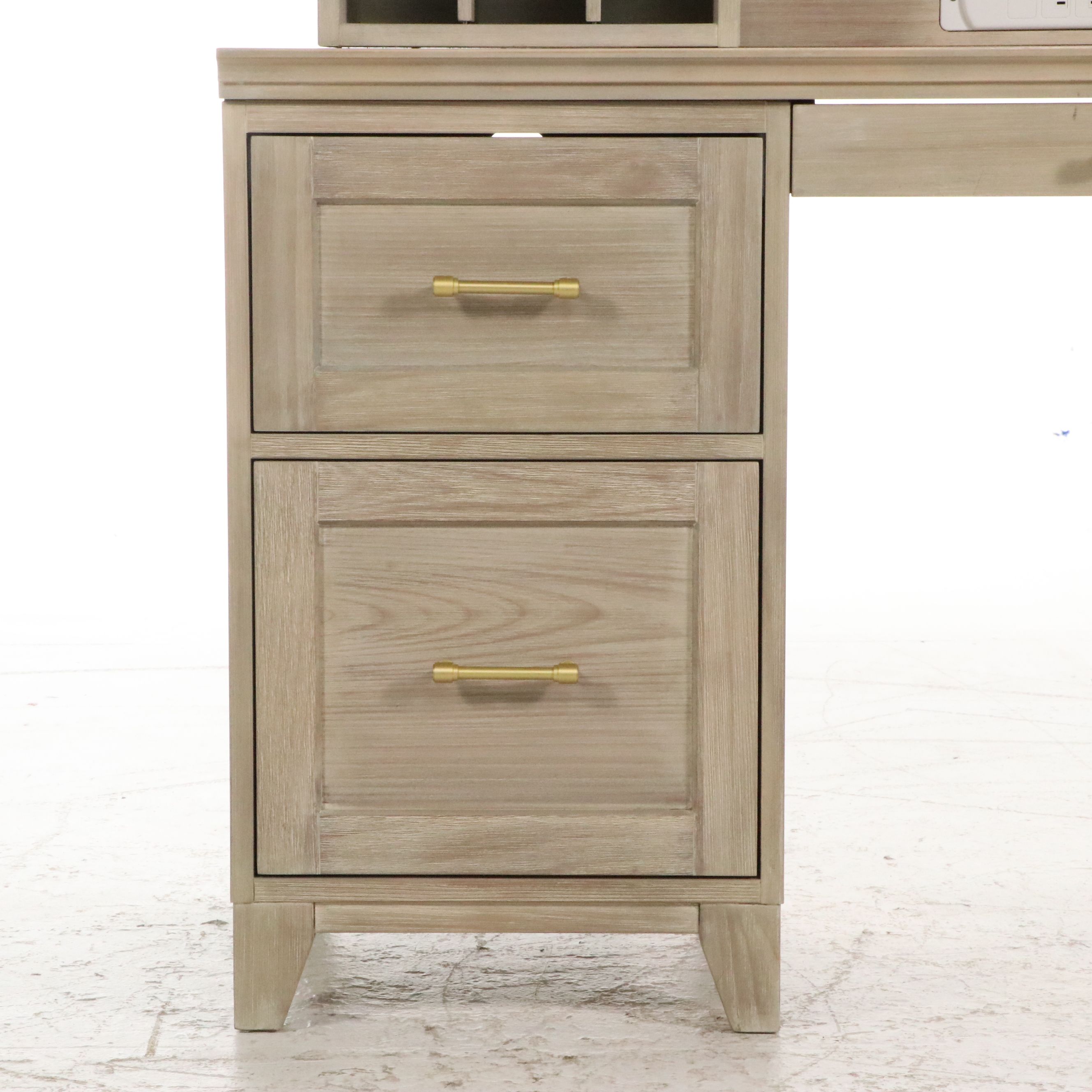 Pottery Barn Teen "Hampton" Desk with Hutch and Pink Computer Chair