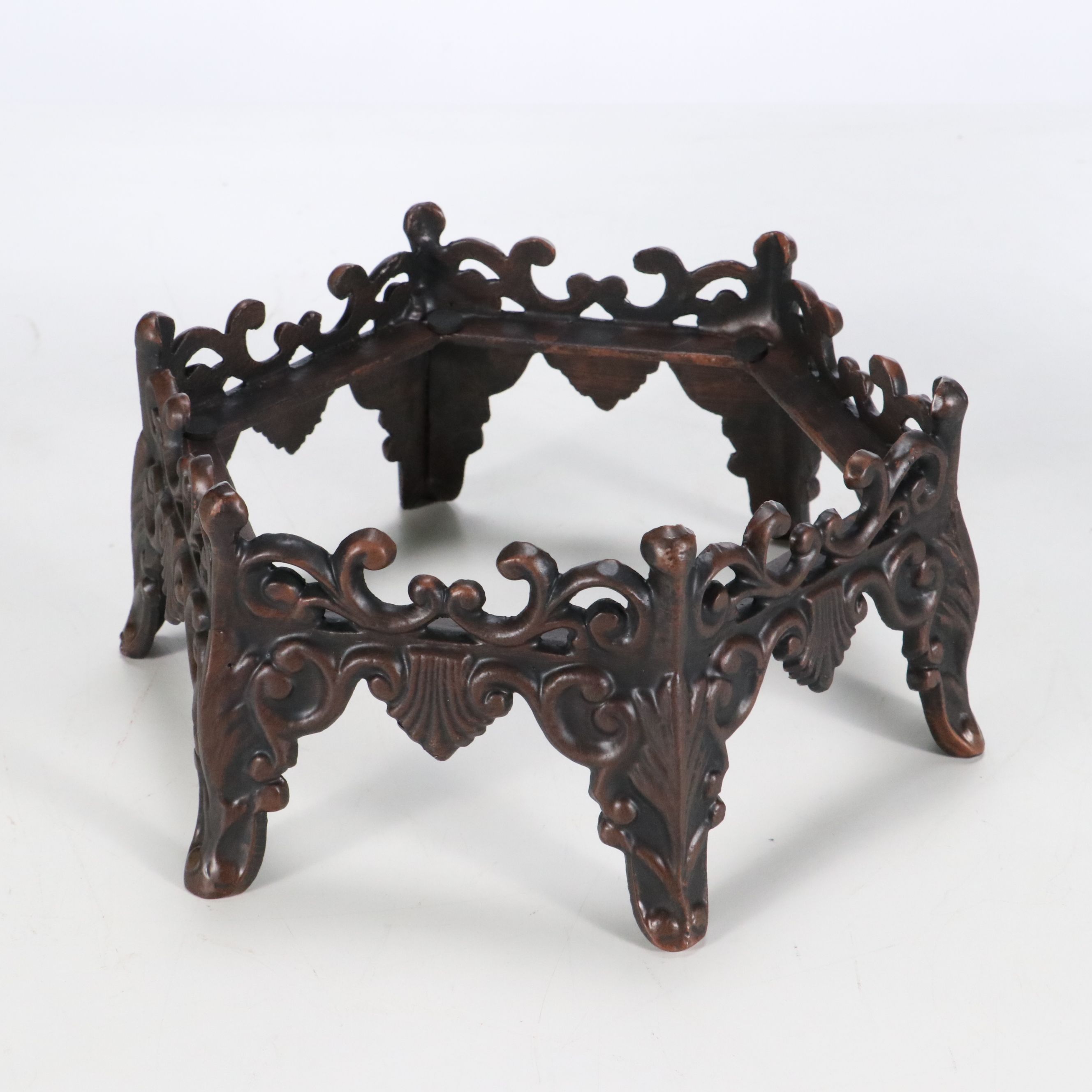 Valencia Glass Beverage Server with Cast Aluminum Pedestal