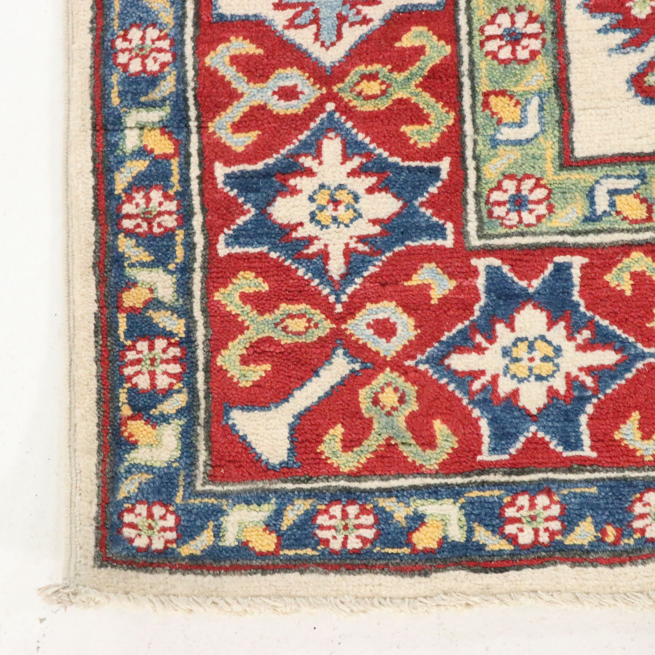 5'1 x 6'7 Hand-Knotted Pakistani Kazak Area Rug